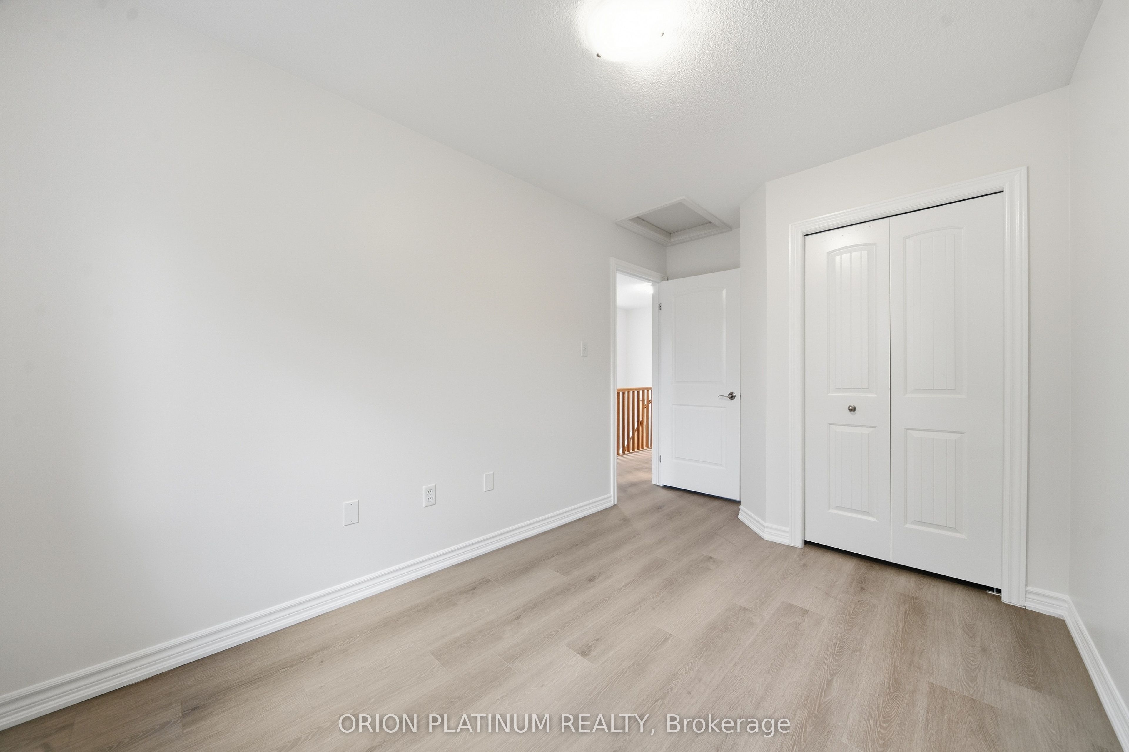 15 Kingsbury Square Property Photo 17