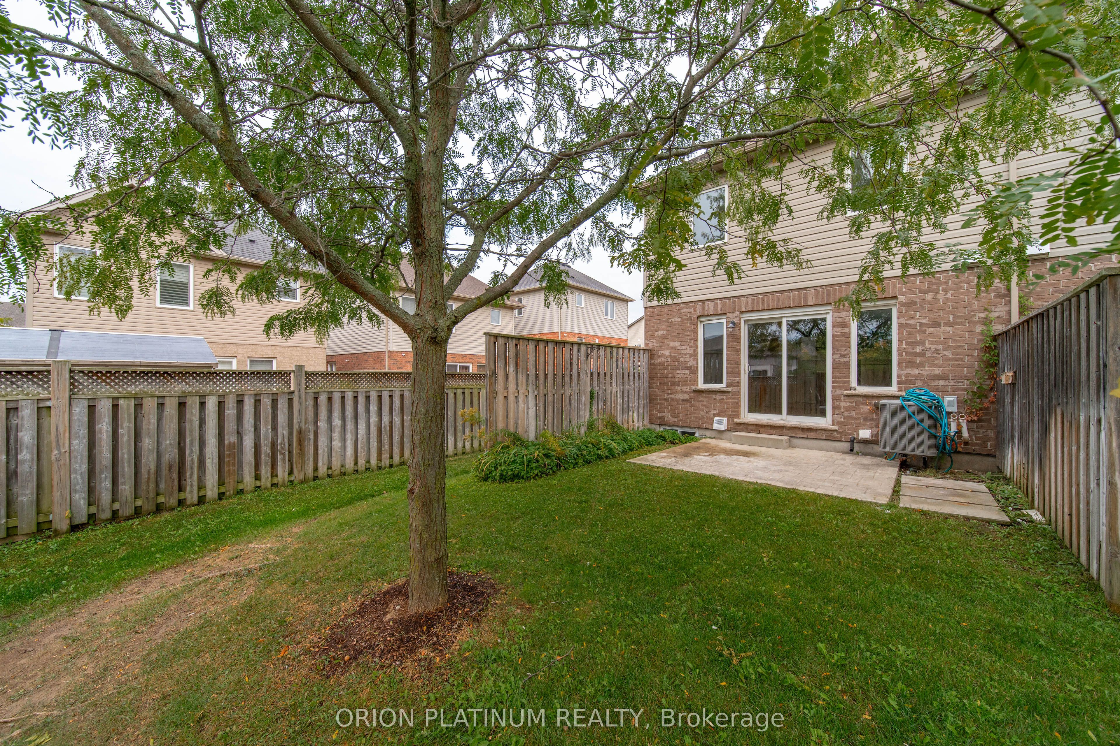 15 Kingsbury Square Property Photo 30