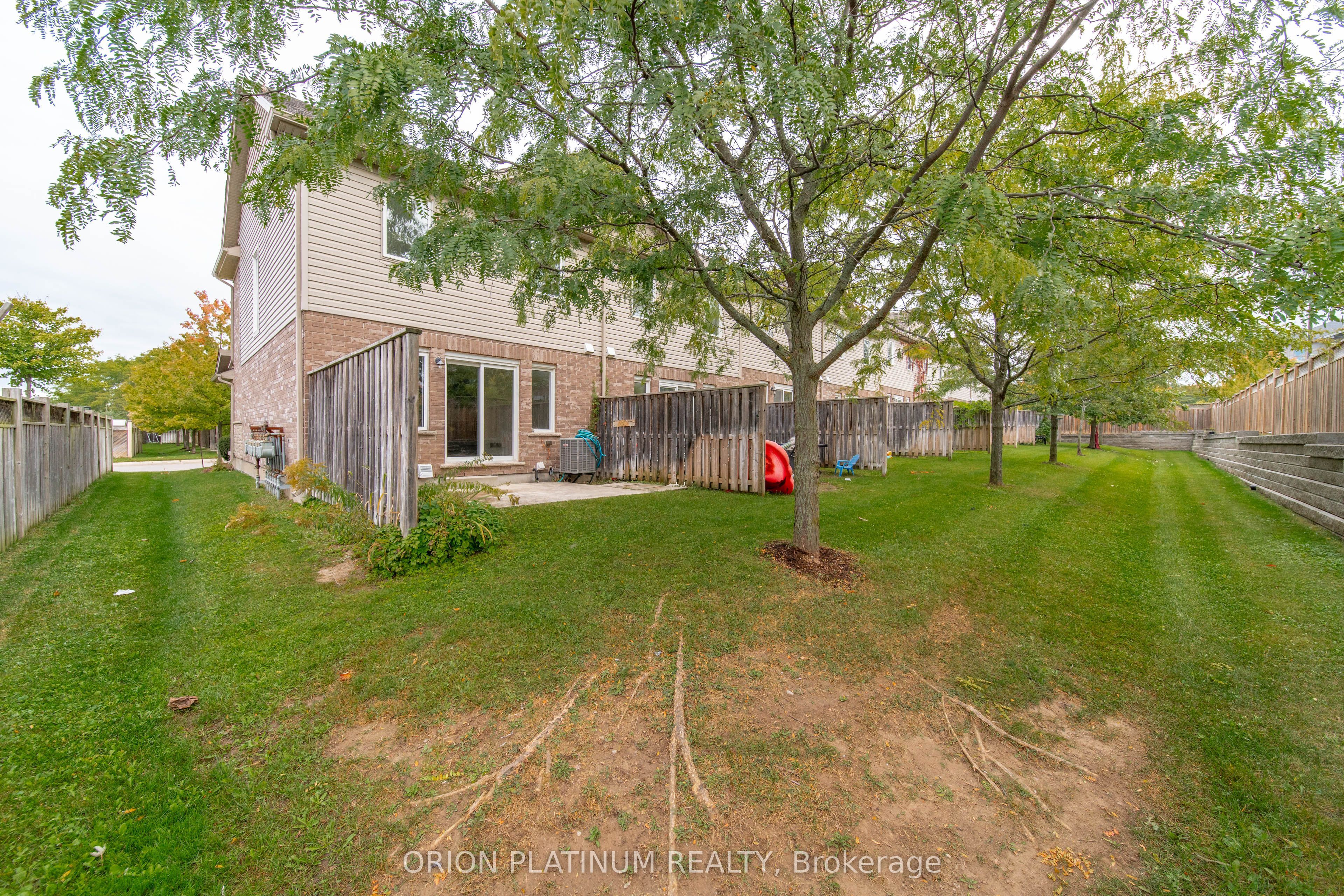 15 Kingsbury Square Property Photo 31