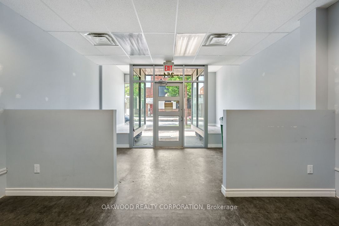 254 Pitt Street Property Photo 5
