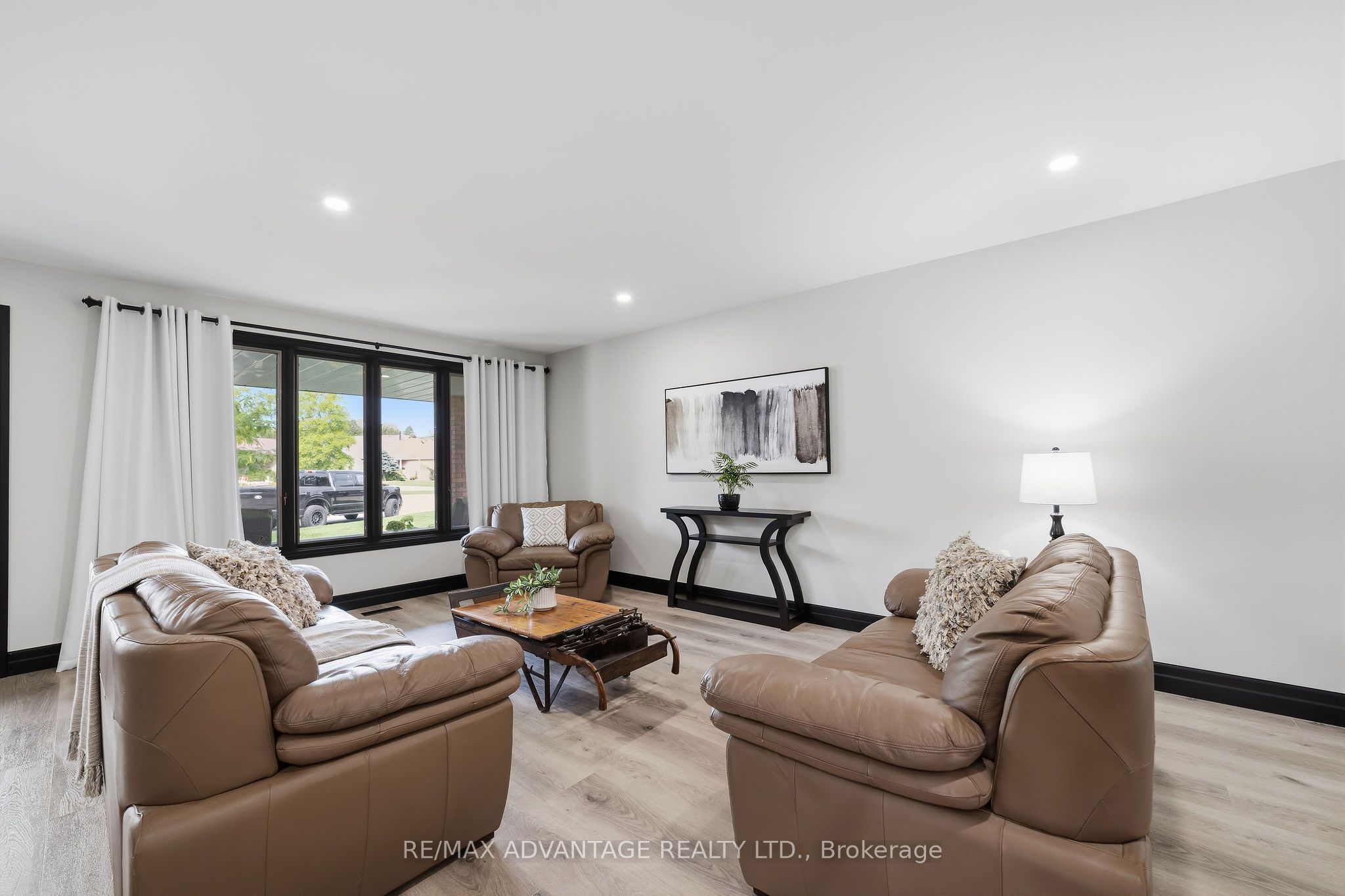43 Lynngate Grove Property Photo 15