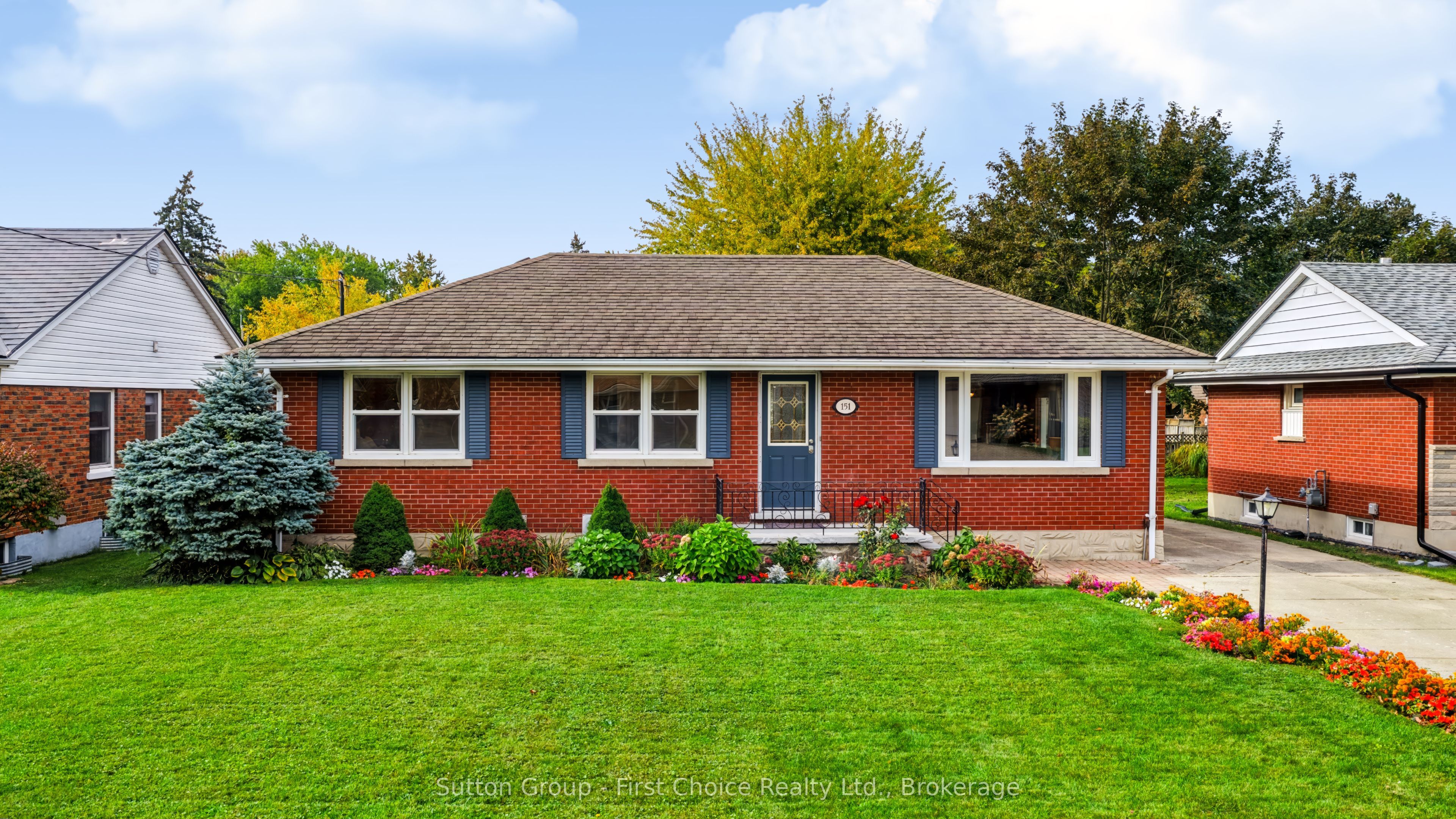 151 Woods Street Property Photo 2