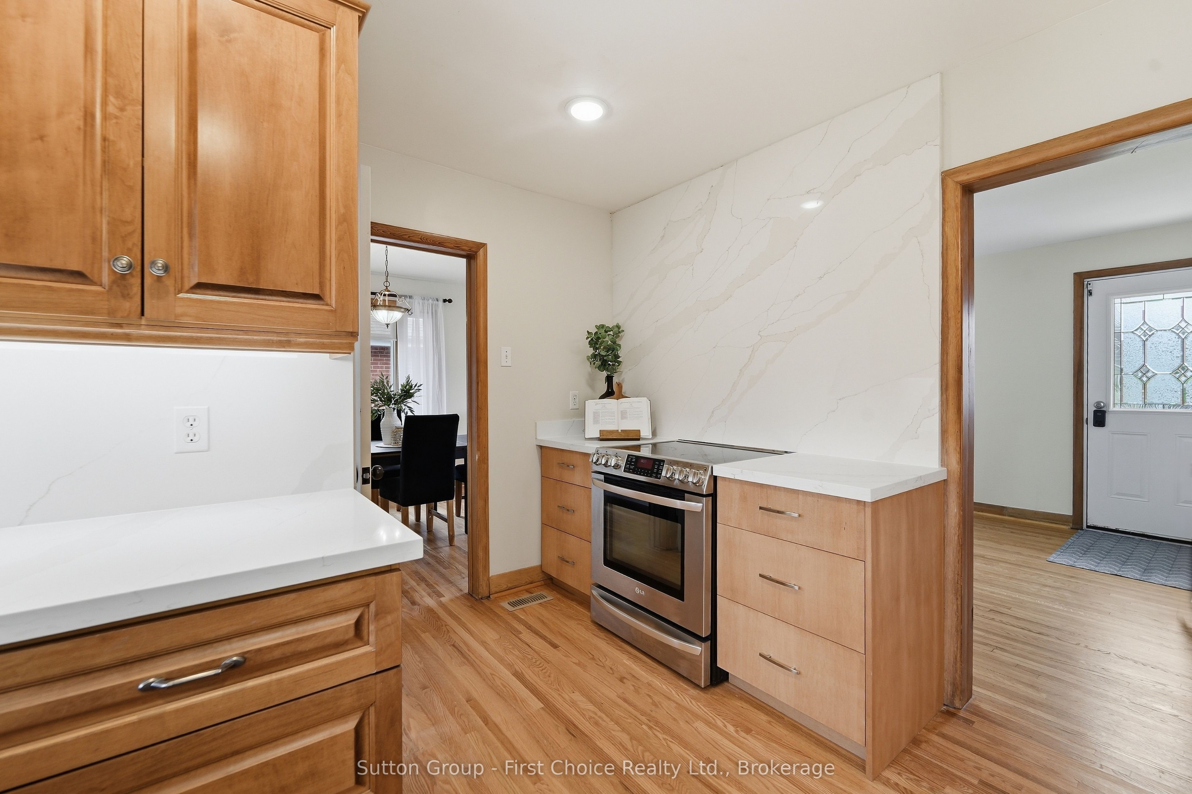 151 Woods Street Property Photo 14