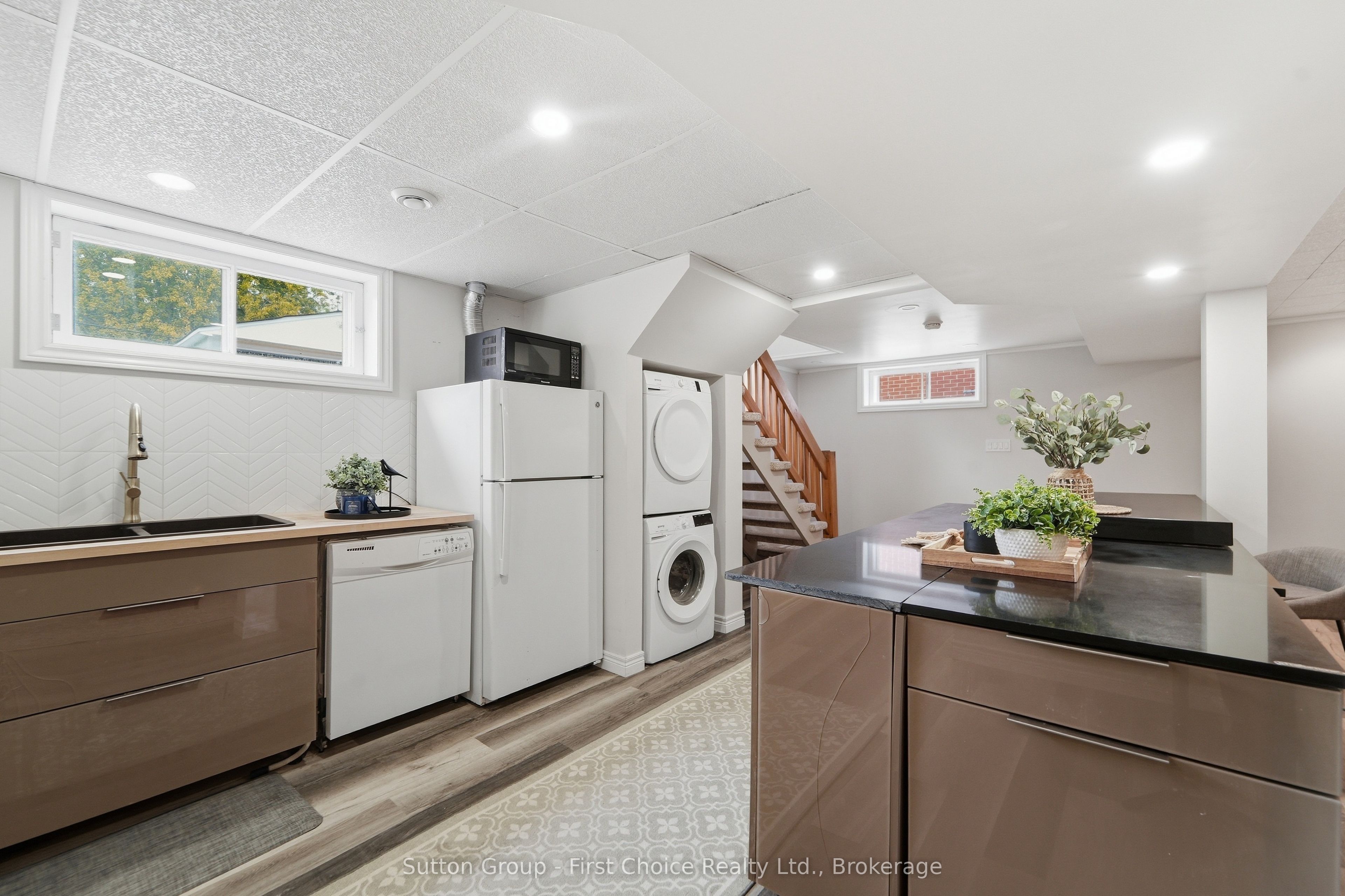 151 Woods Street Property Photo 27