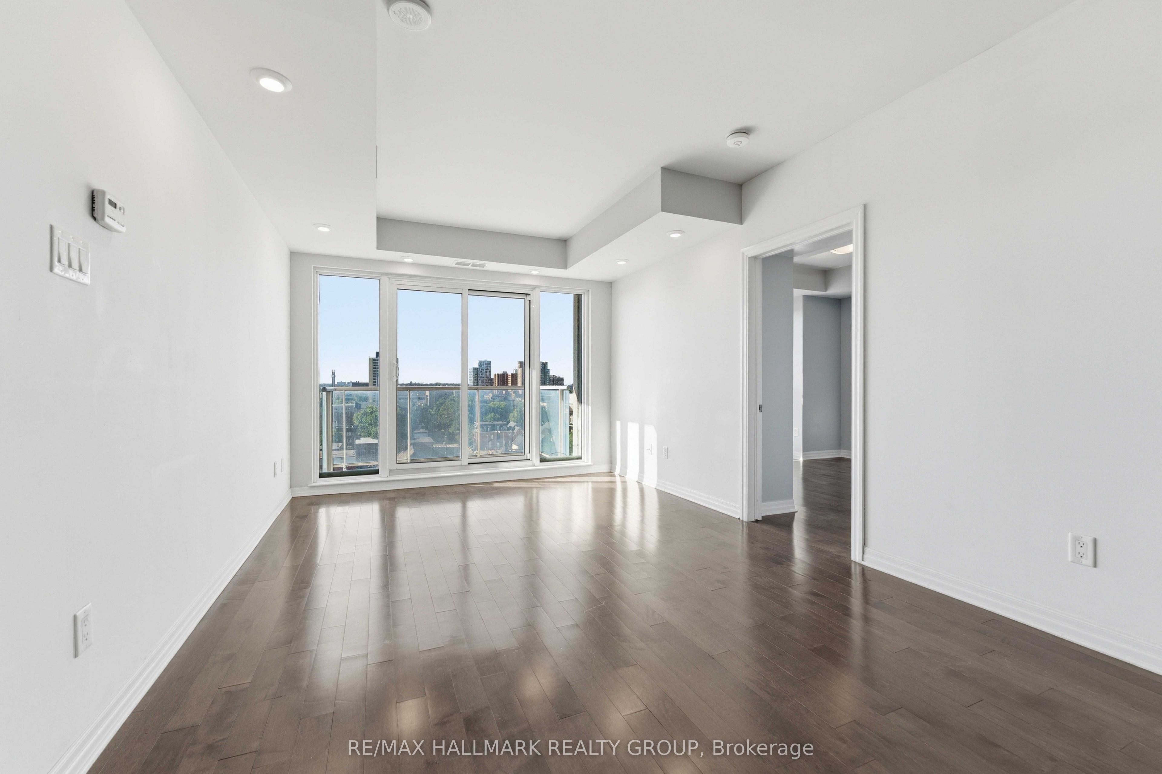 195 Besserer Street 1402 Property Photo 10