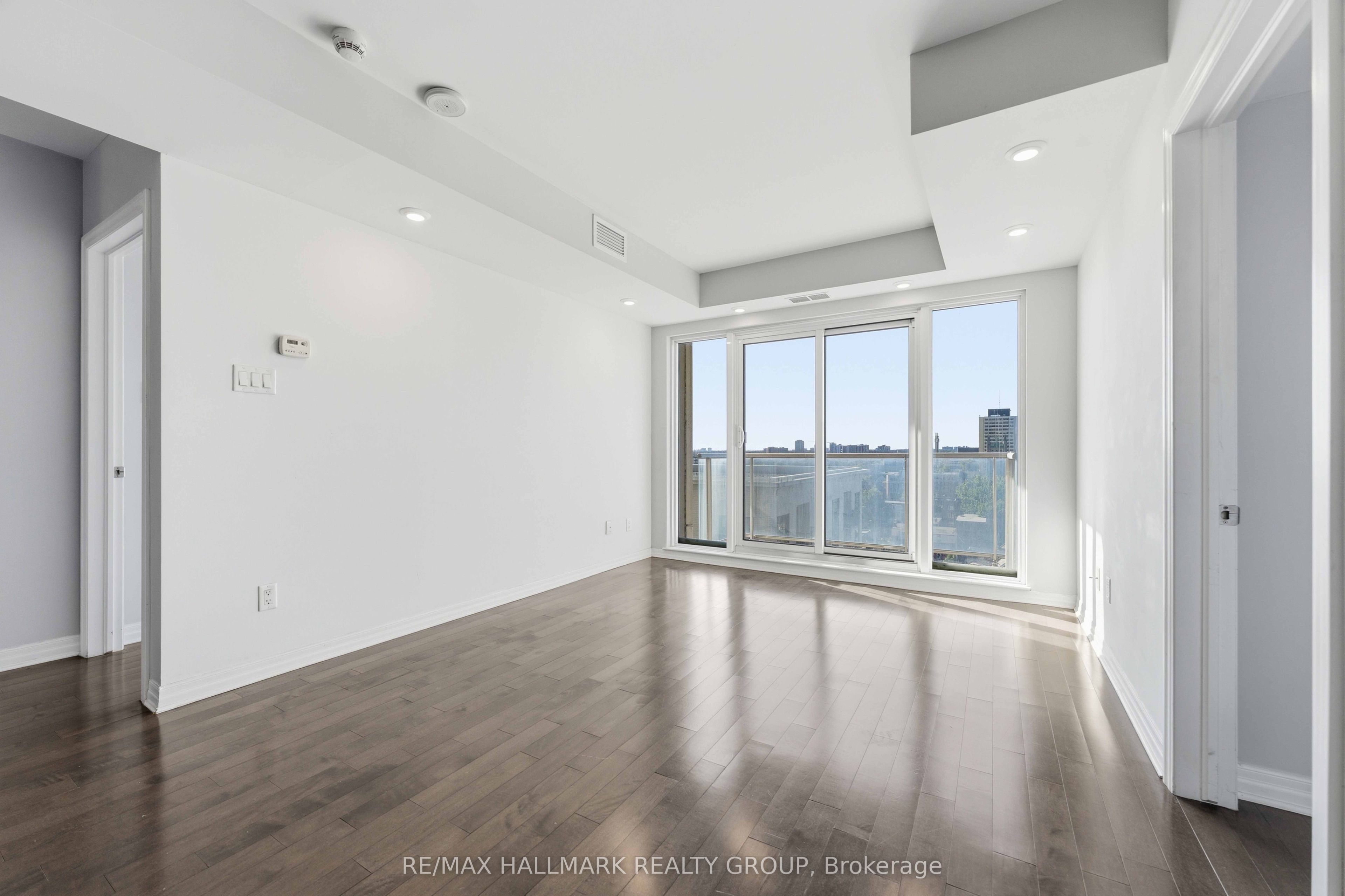 195 Besserer Street 1402 Property Photo 13