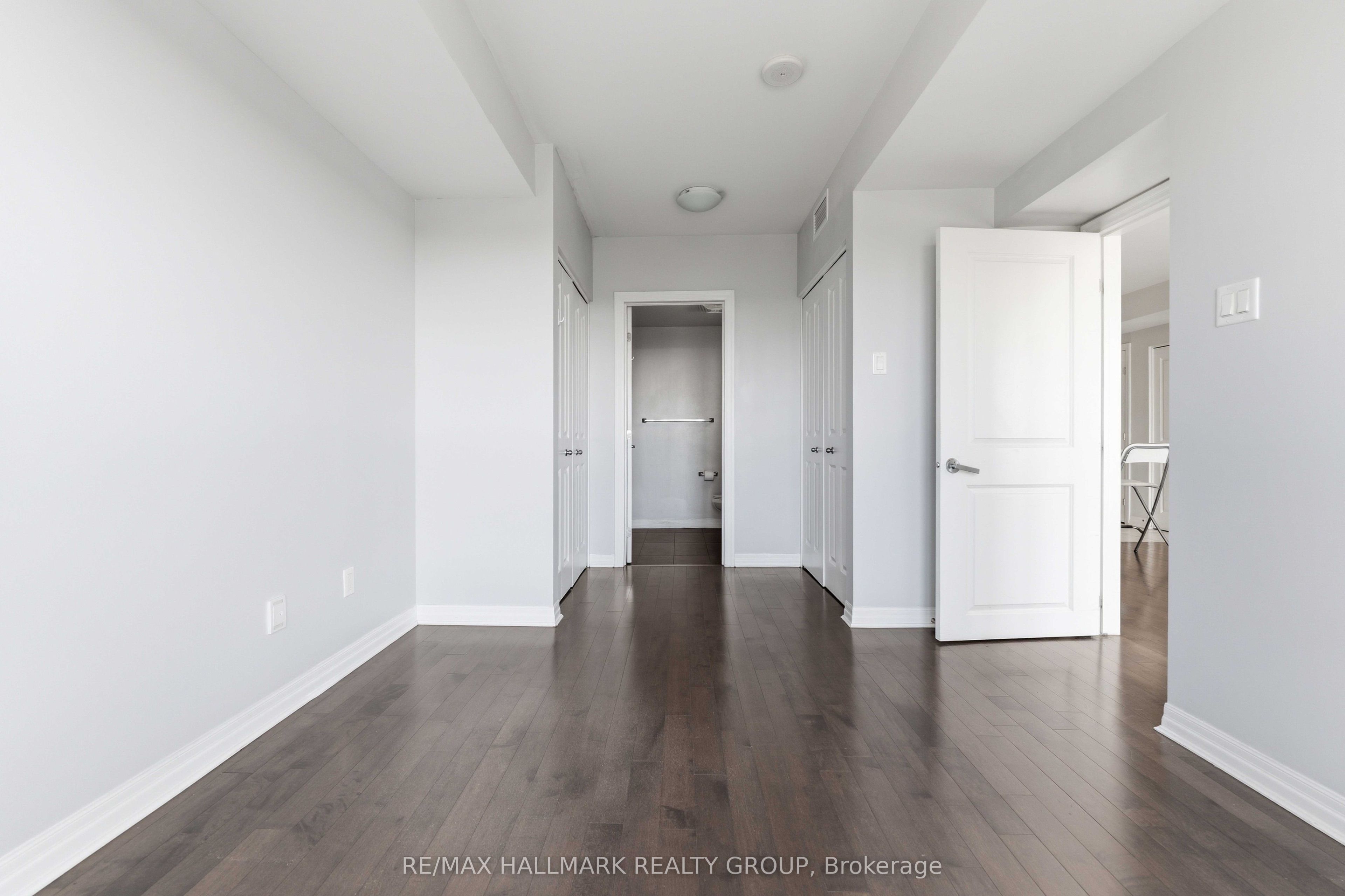 195 Besserer Street 1402 Property Photo 22