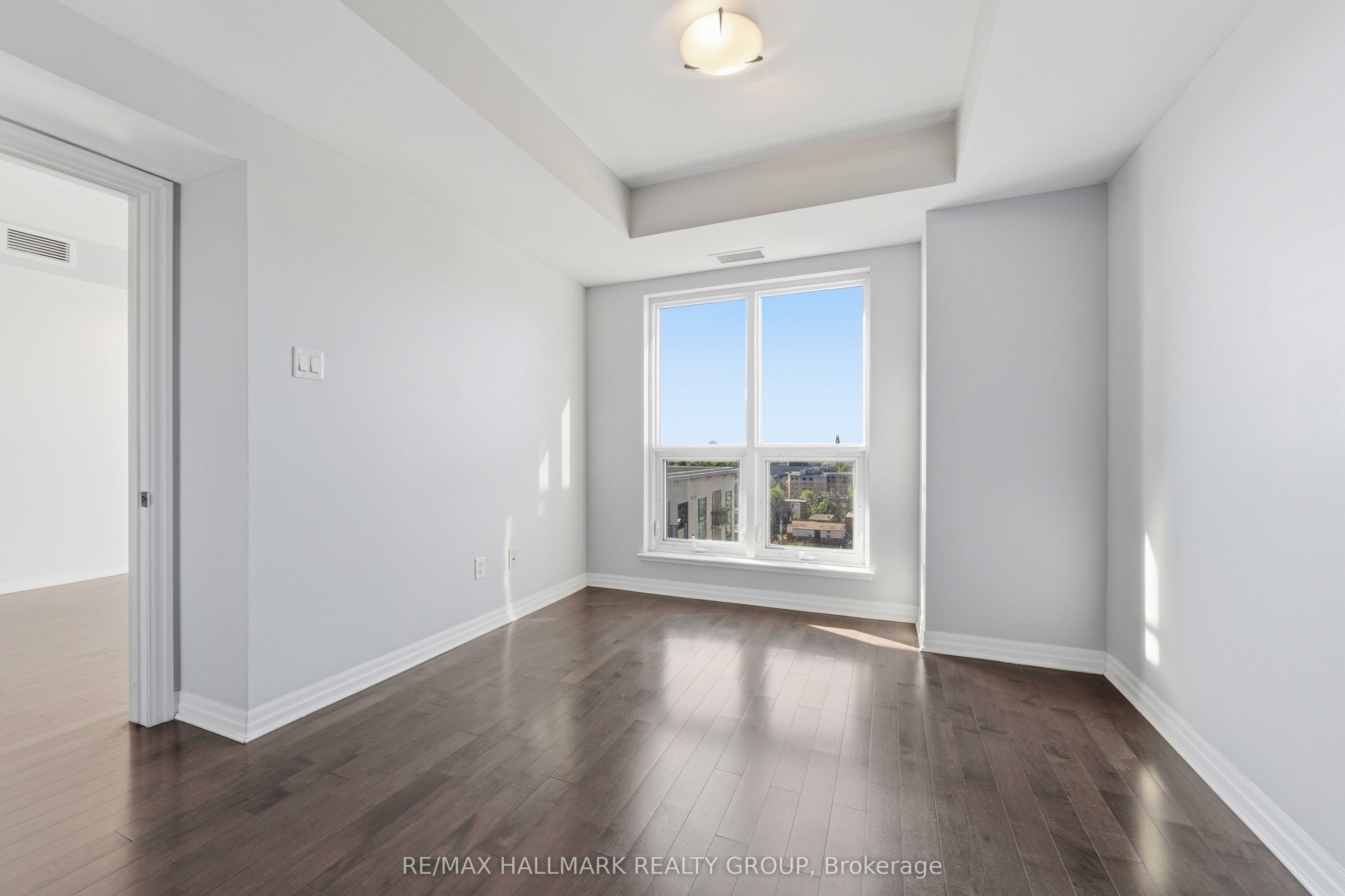 195 Besserer Street 1402 Property Photo 25