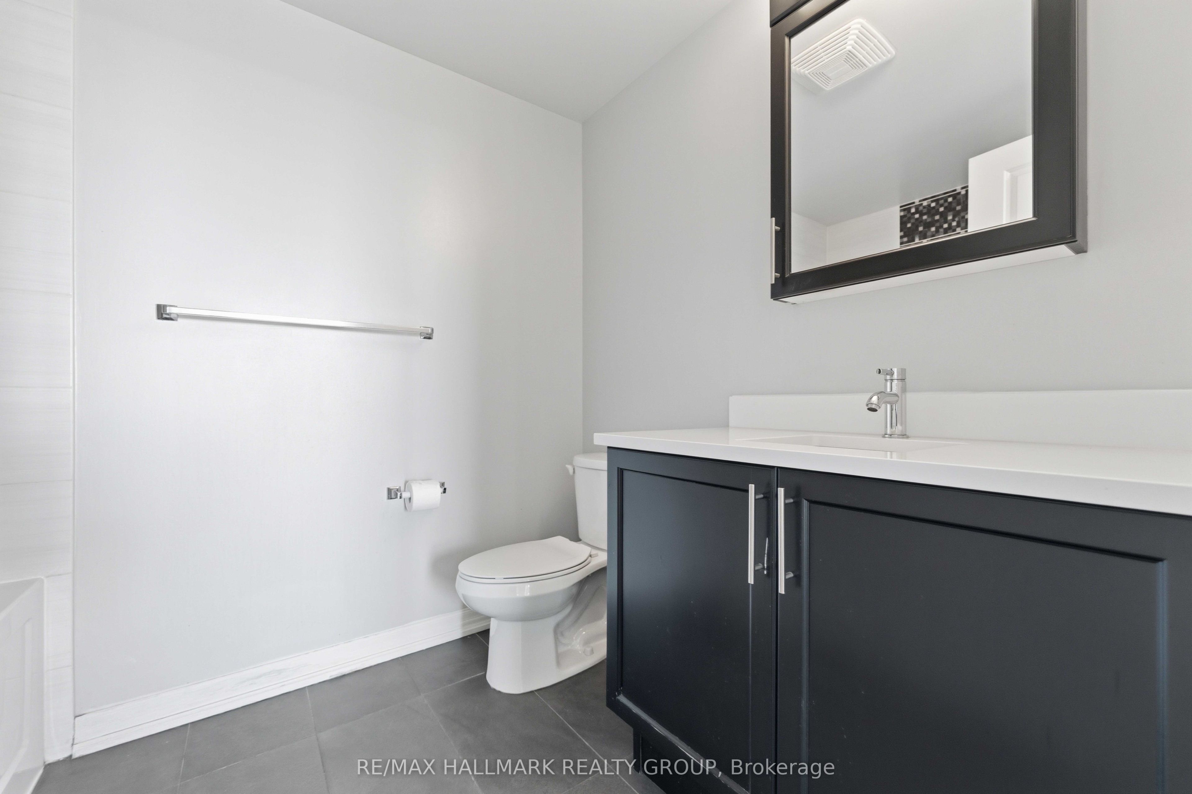 195 Besserer Street 1402 Property Photo 26