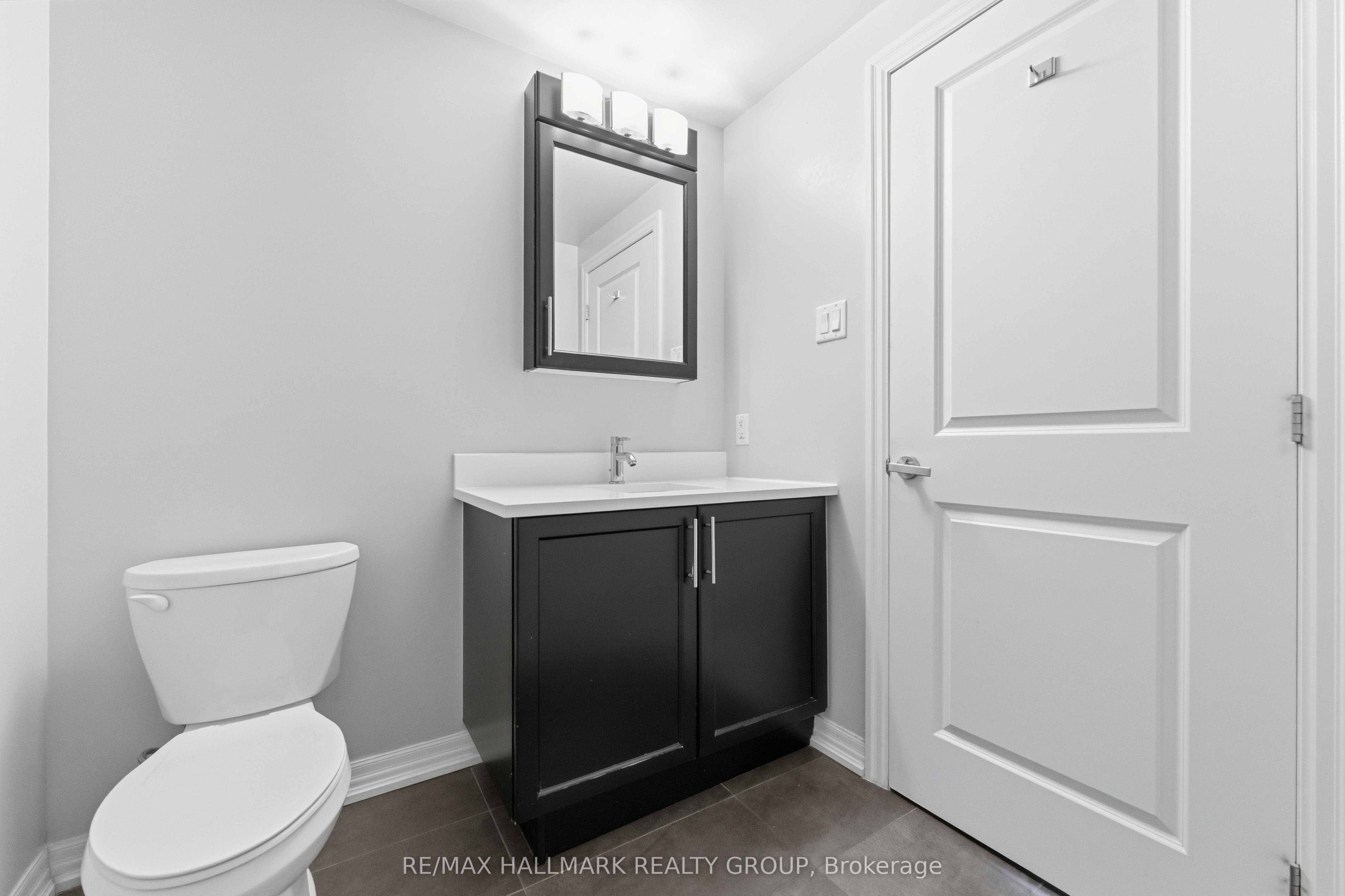 195 Besserer Street 1402 Property Photo 28