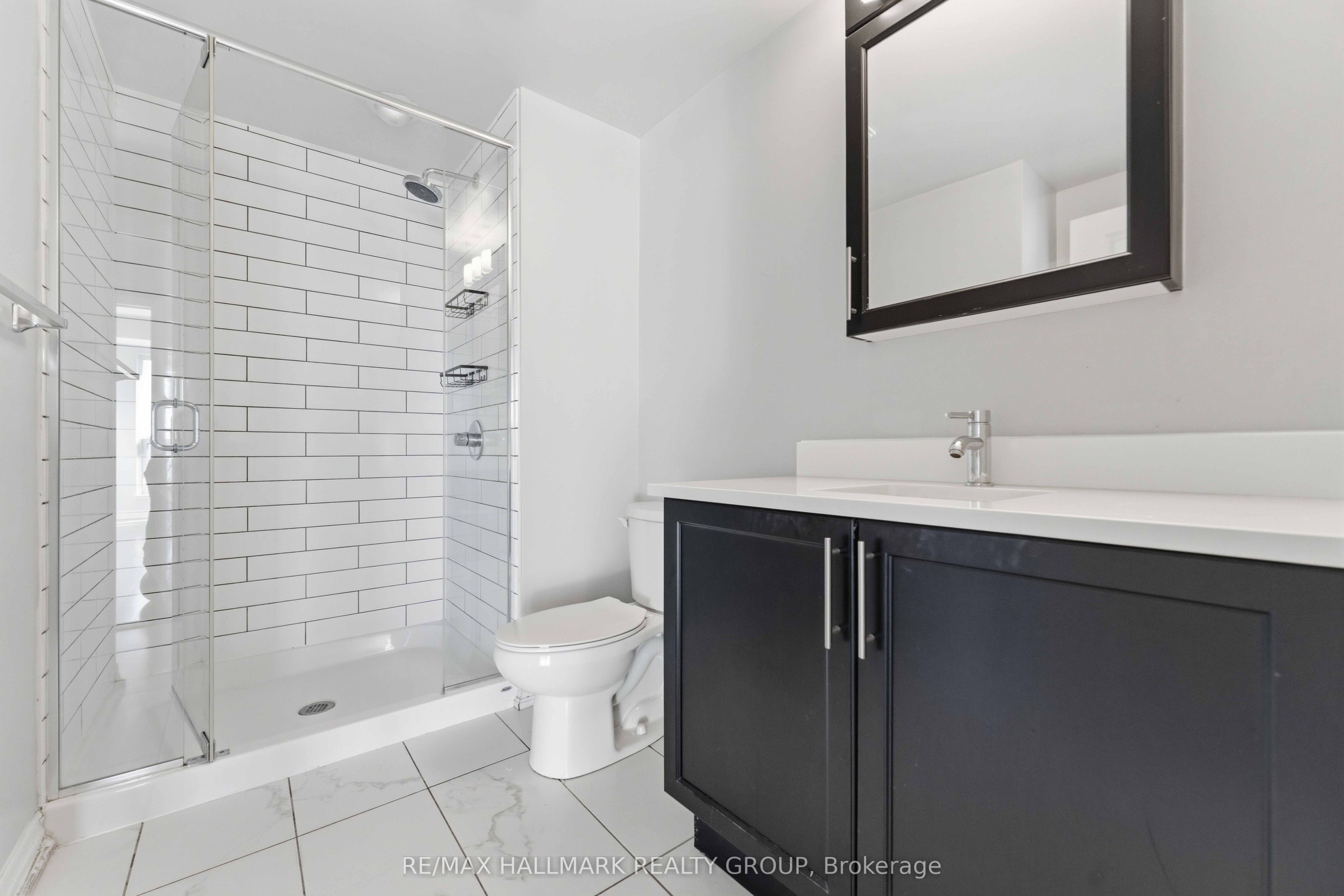 195 Besserer Street 1402 Property Photo 34