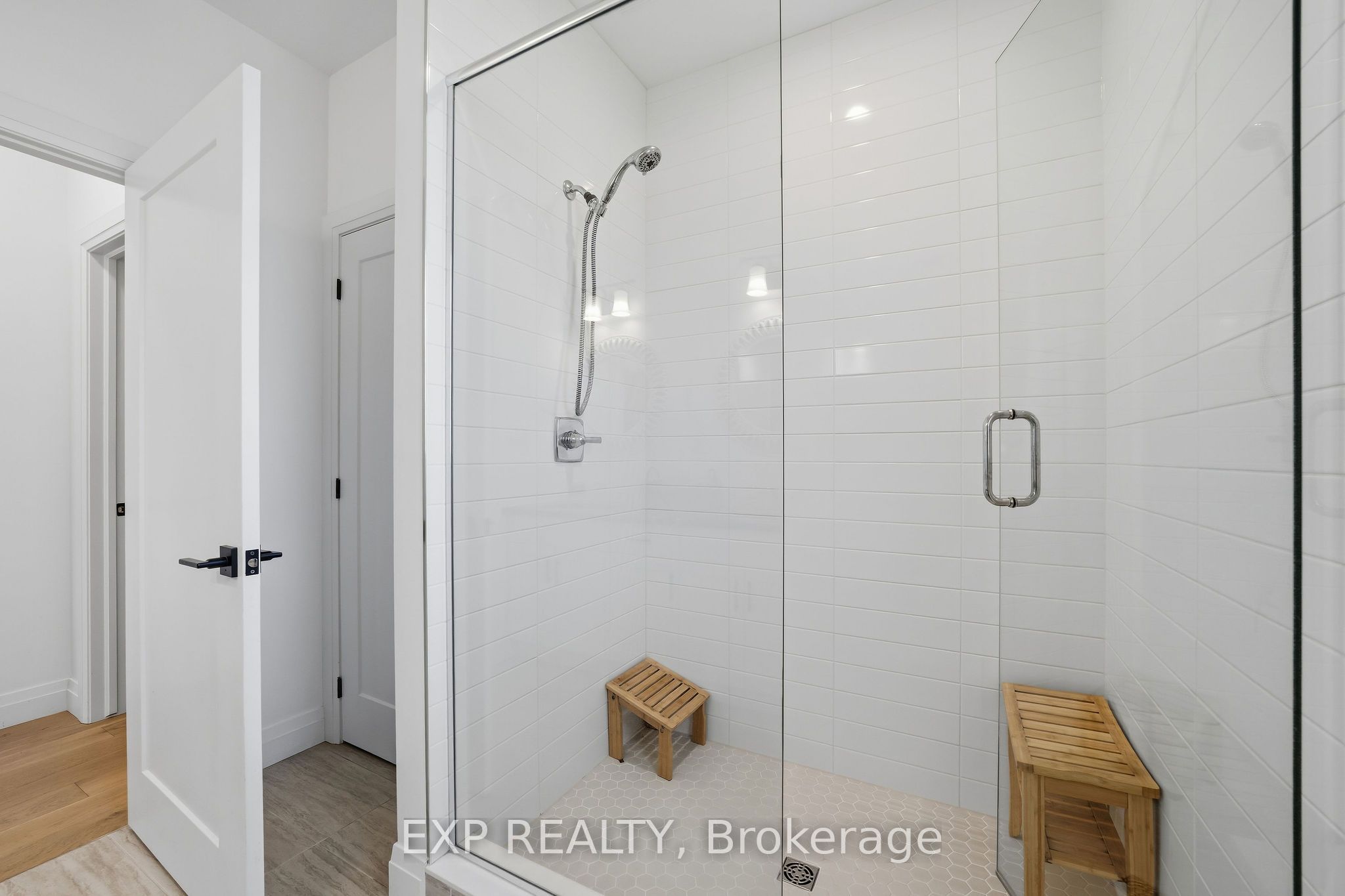 10038 Oxbow Drive 1 Property Photo 12