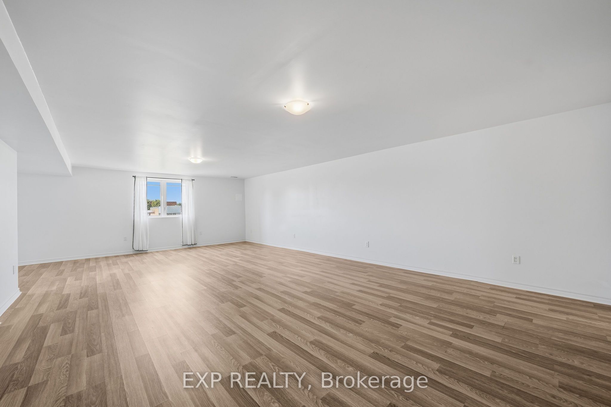 10038 Oxbow Drive 1 Property Photo 23