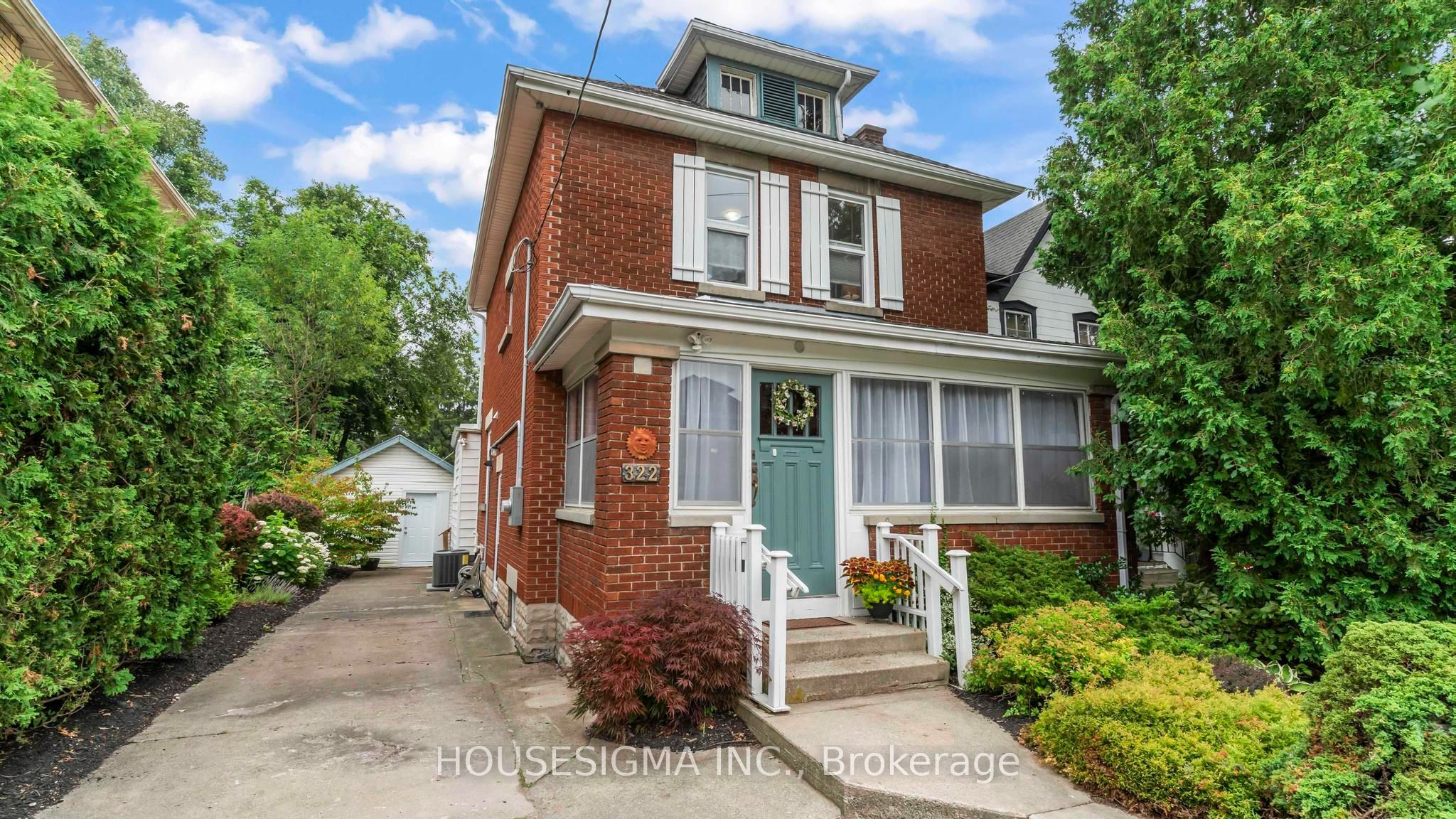 322 Ridout Street S Property Photo 1