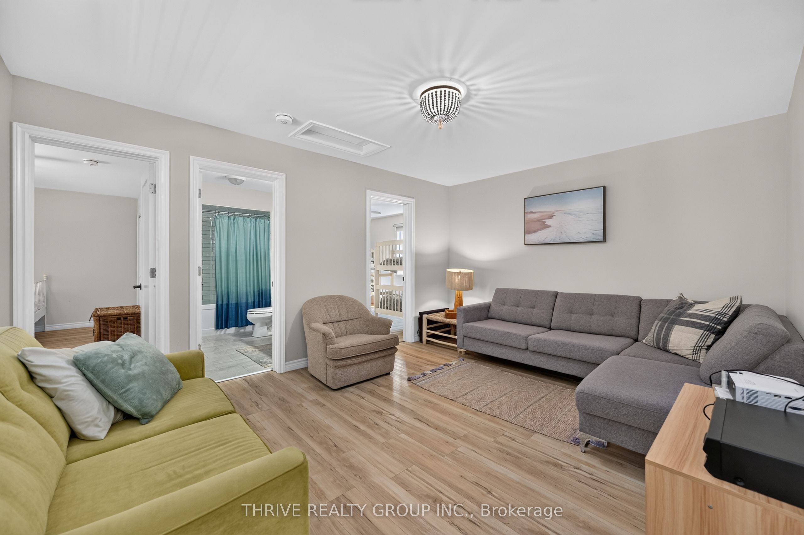 6 Addison Street Property Photo 17