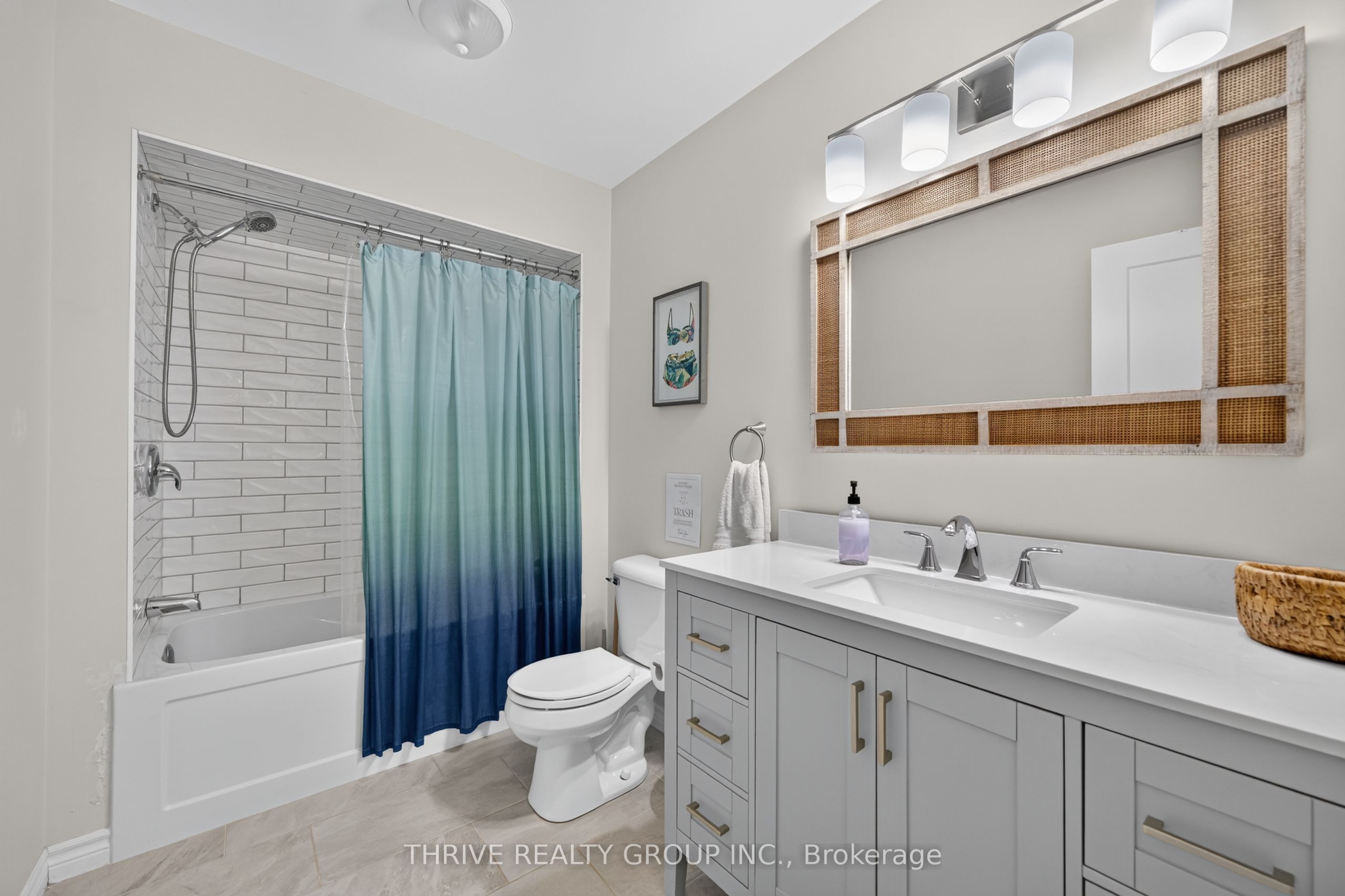 6 Addison Street Property Photo 20