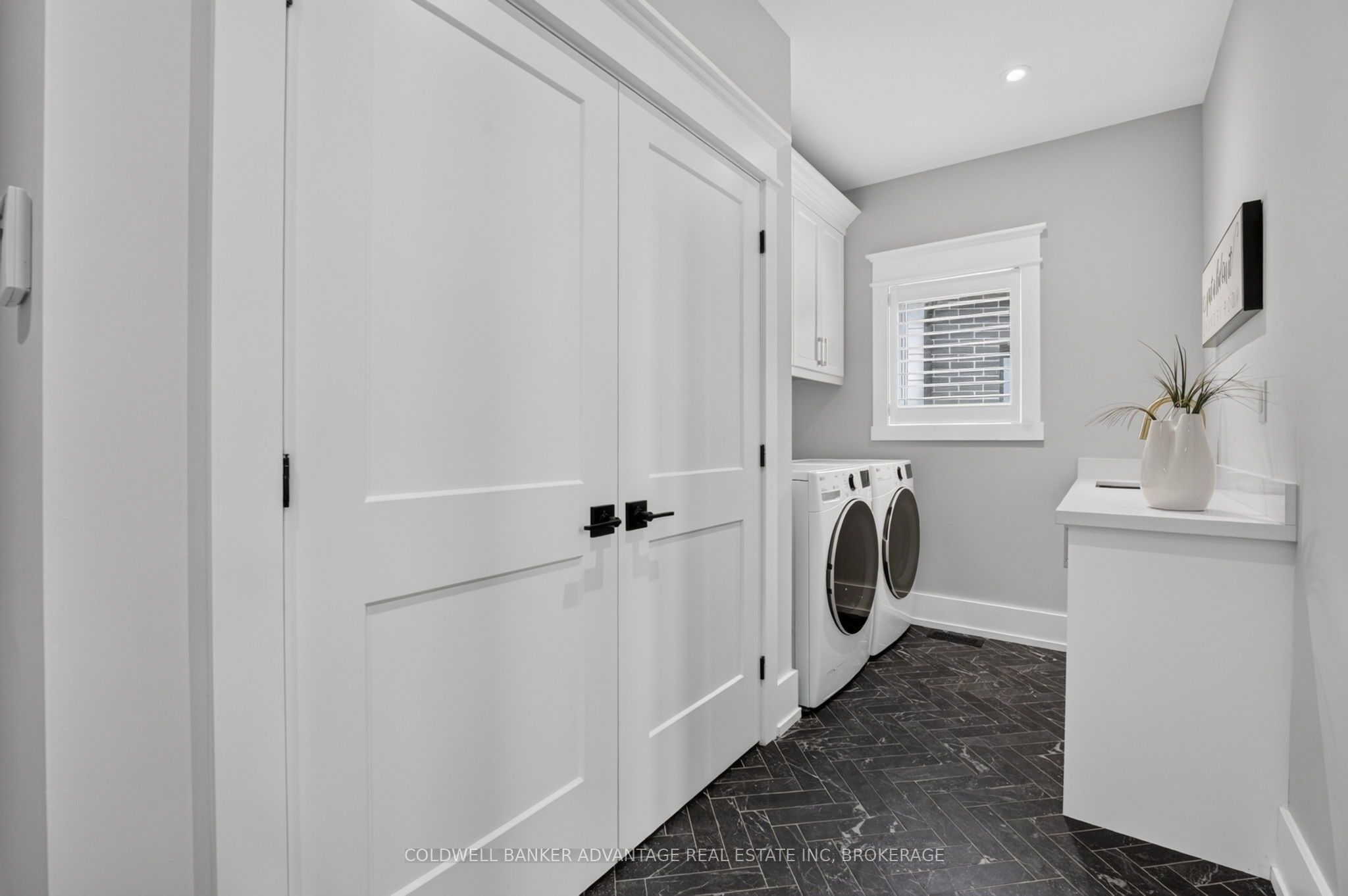 162 Viger Drive Property Photo 28