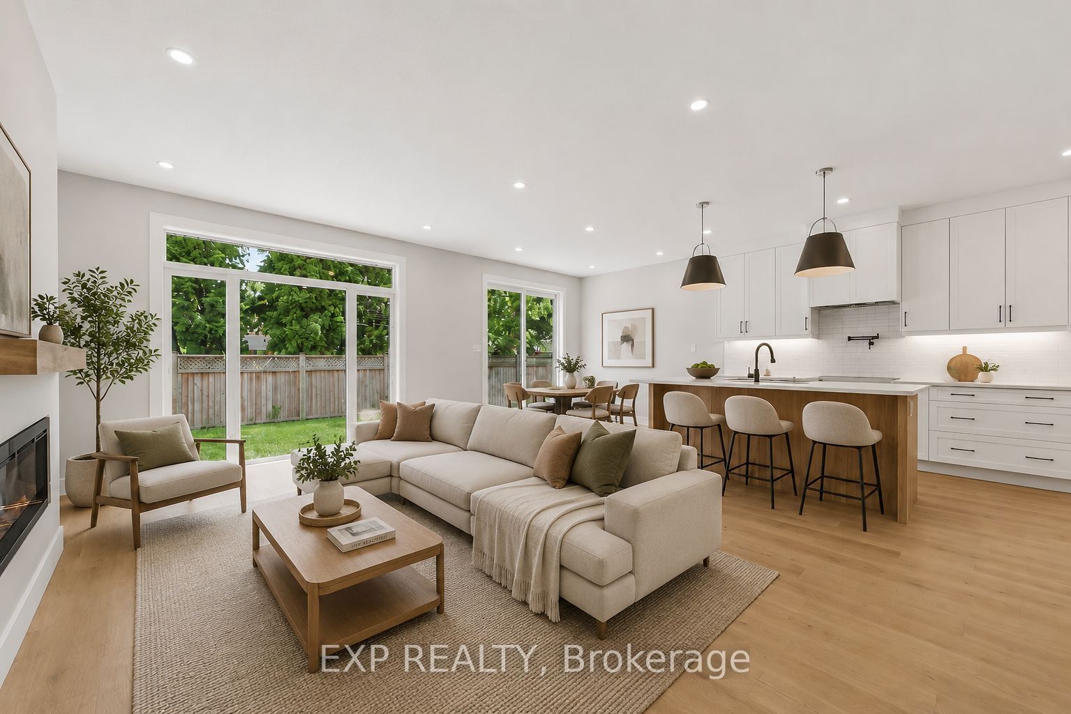 430 Head Street N 30 Property Photo 5