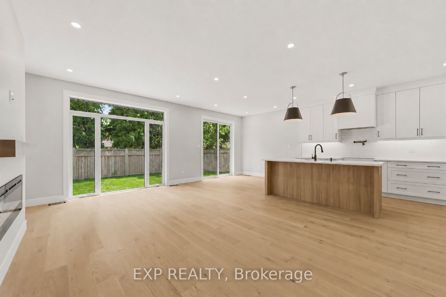 430 Head Street N 30 Property Photo 10
