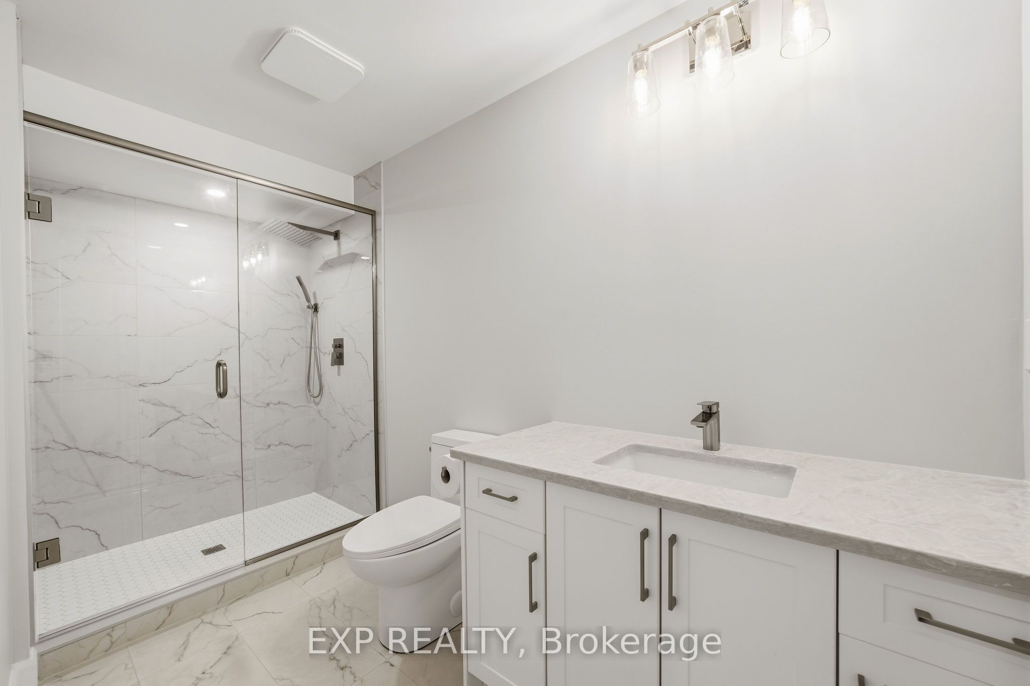 430 Head Street N 30 Property Photo 26