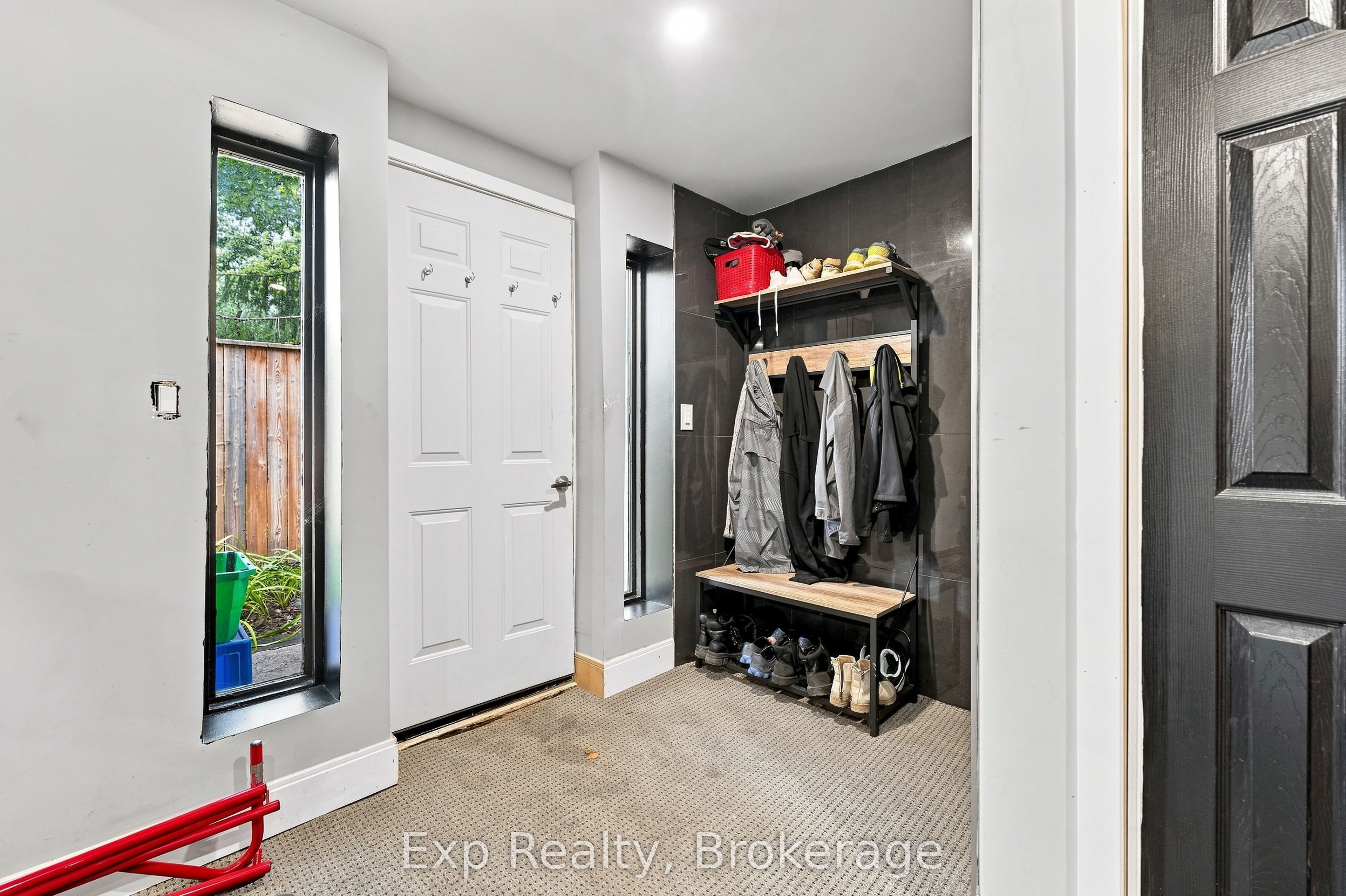 587 Scuttlehole Road Property Photo 9