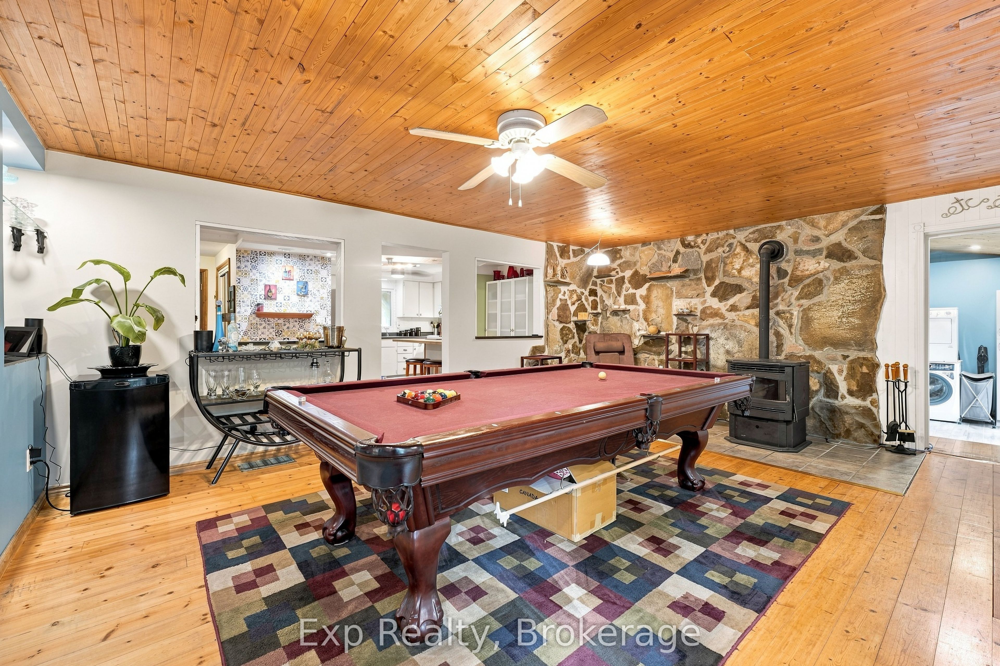 587 Scuttlehole Road Property Photo 15