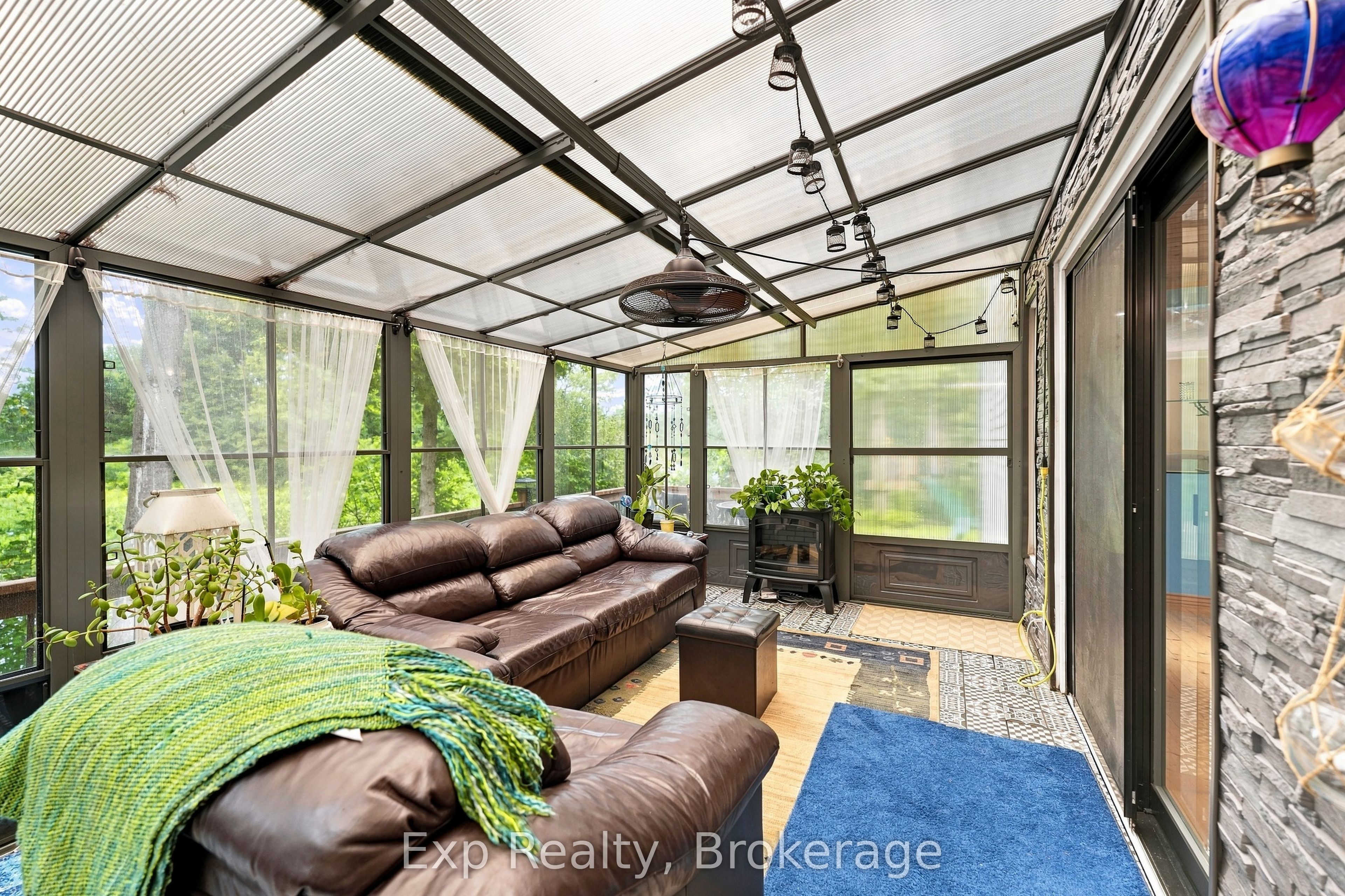 587 Scuttlehole Road Property Photo 19