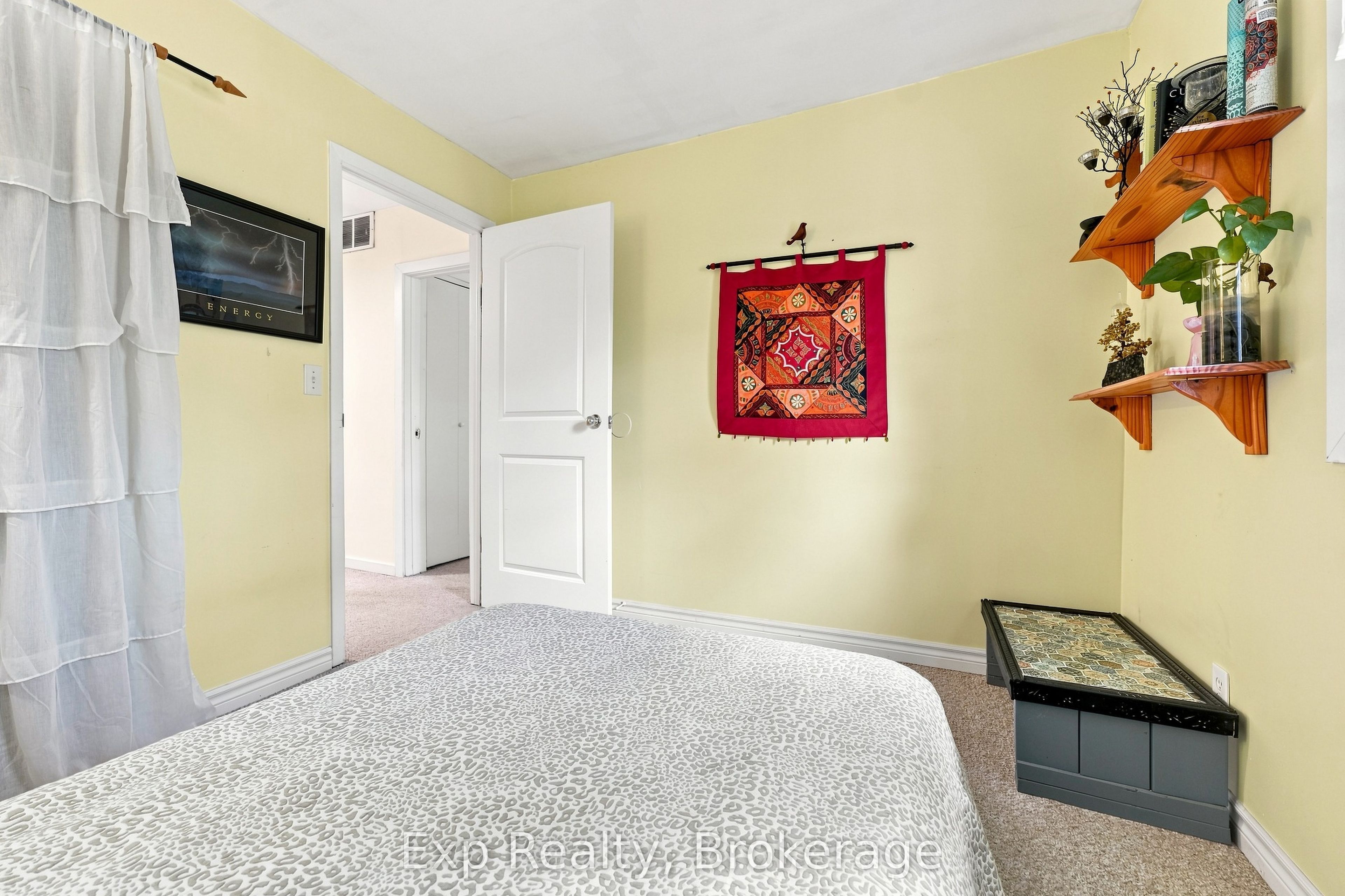 587 Scuttlehole Road Property Photo 26
