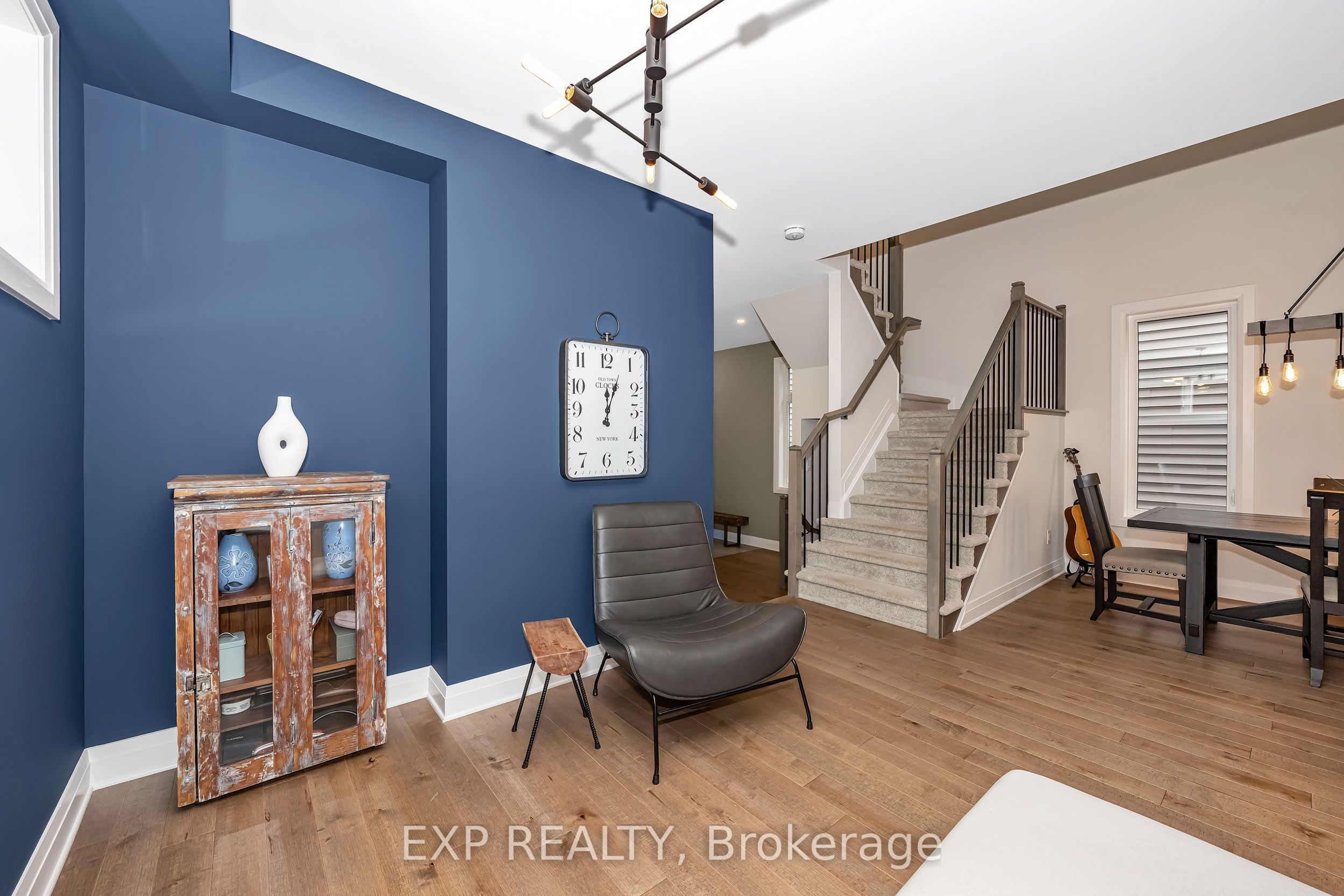 280 Big Dipper Street Property Photo 2