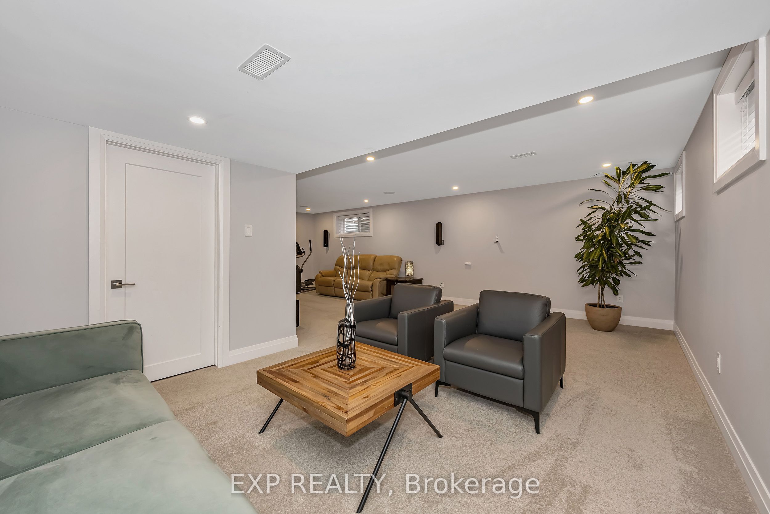 280 Big Dipper Street Property Photo 28