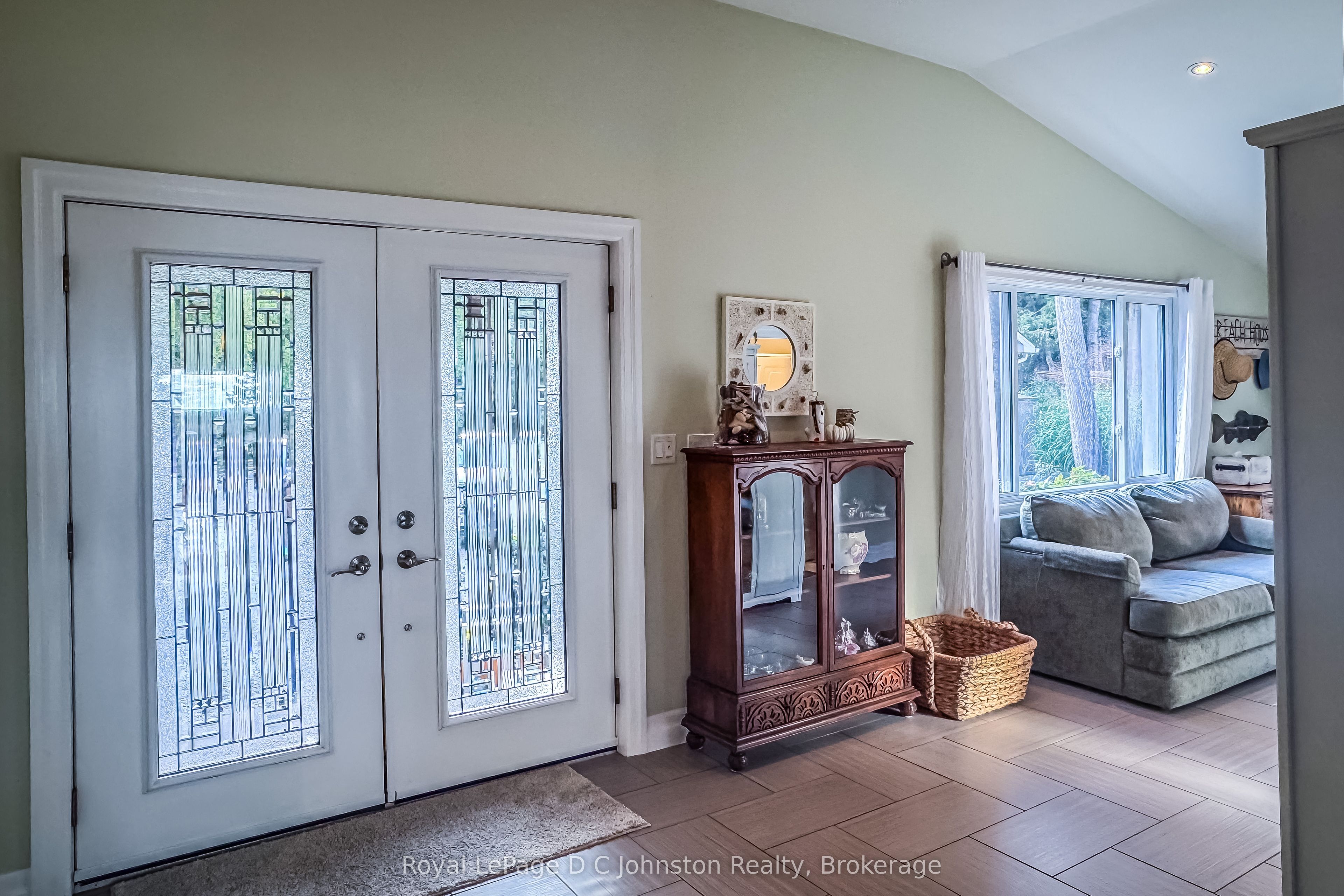 103 Saugeen Beach Road Property Photo 7