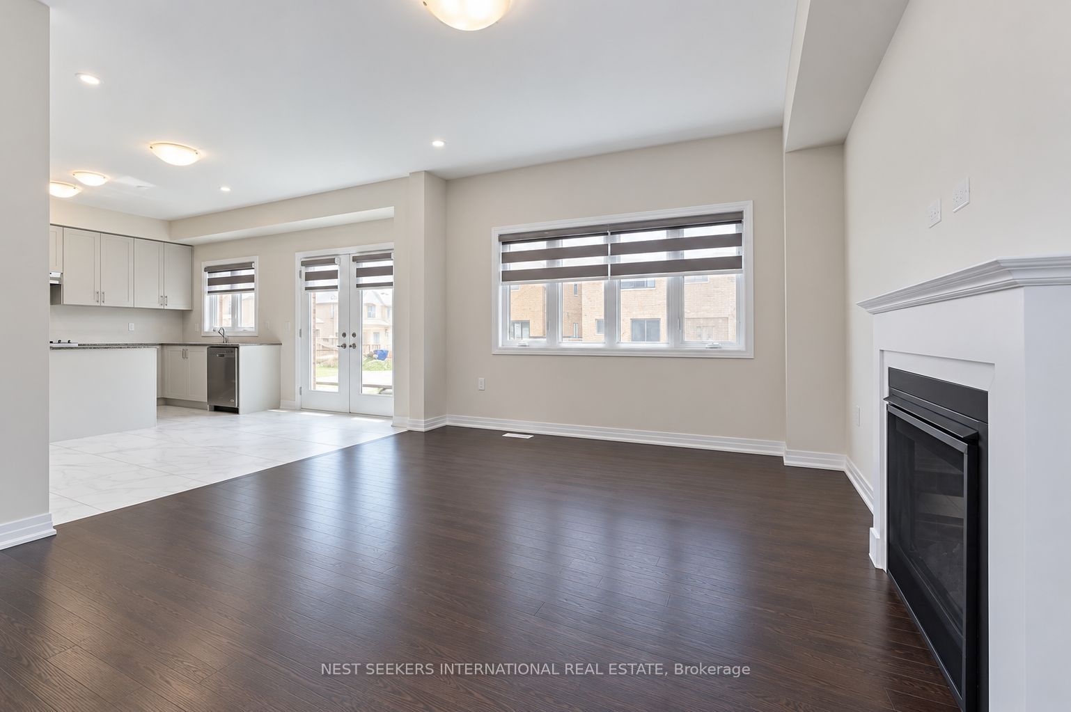 105 Waters Way Property Photo 5