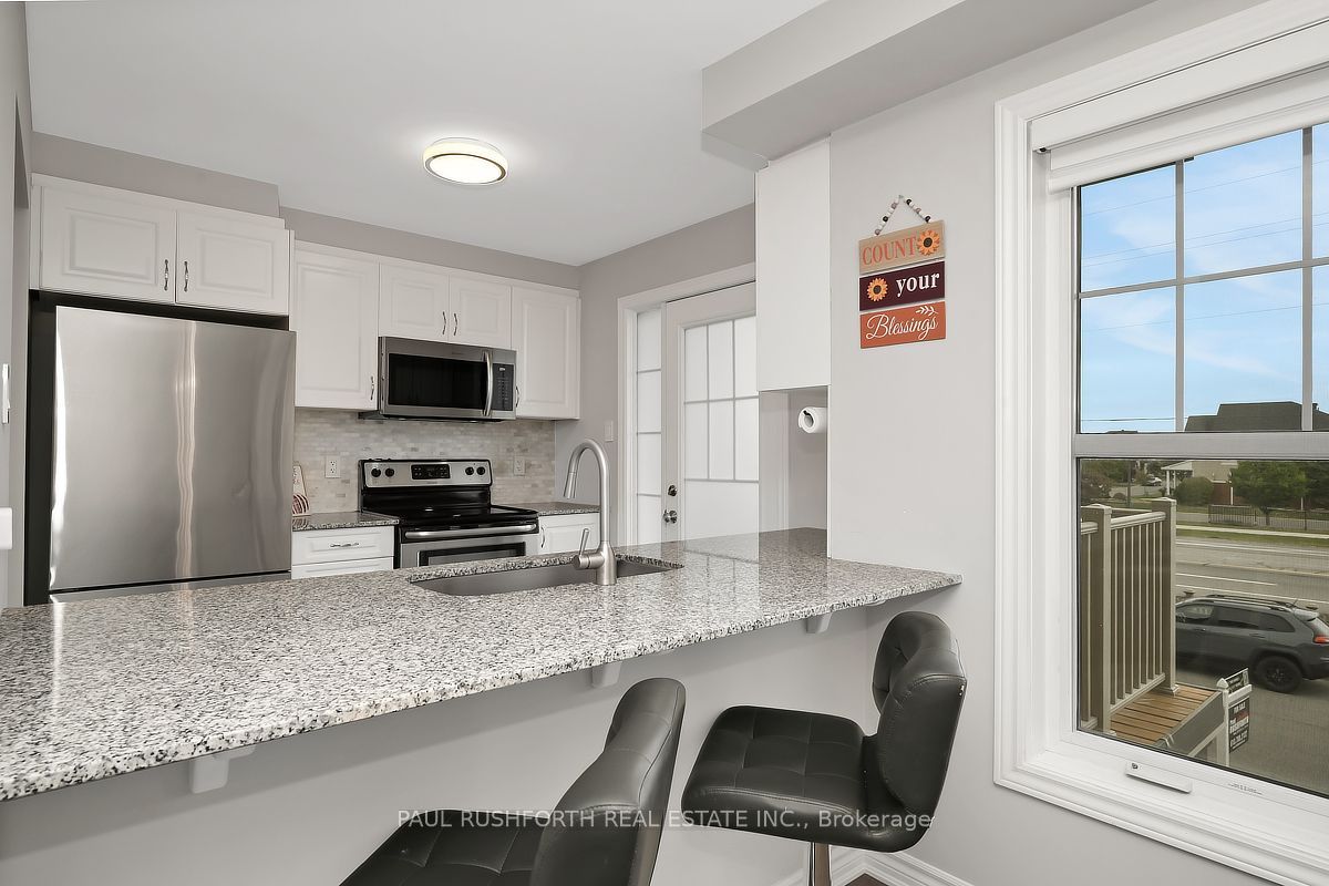 375 Sweetfern Crescent Property Photo 11