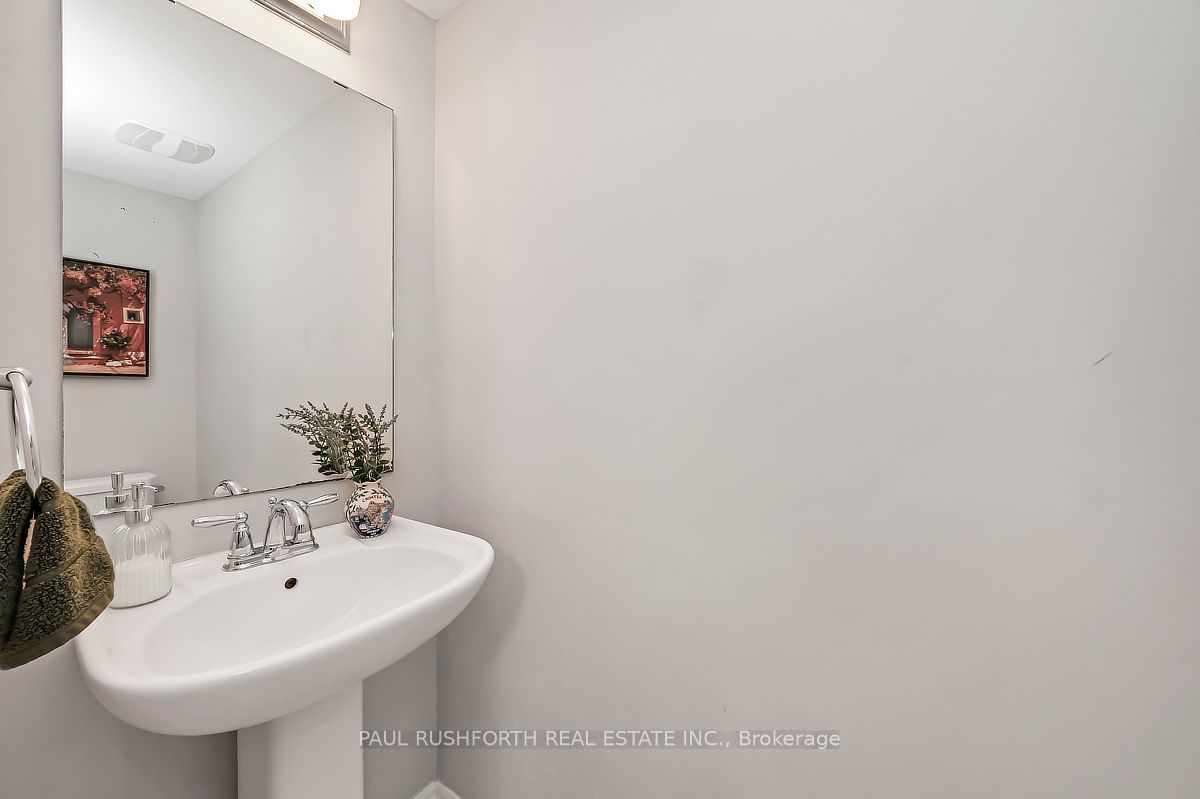 375 Sweetfern Crescent Property Photo 15