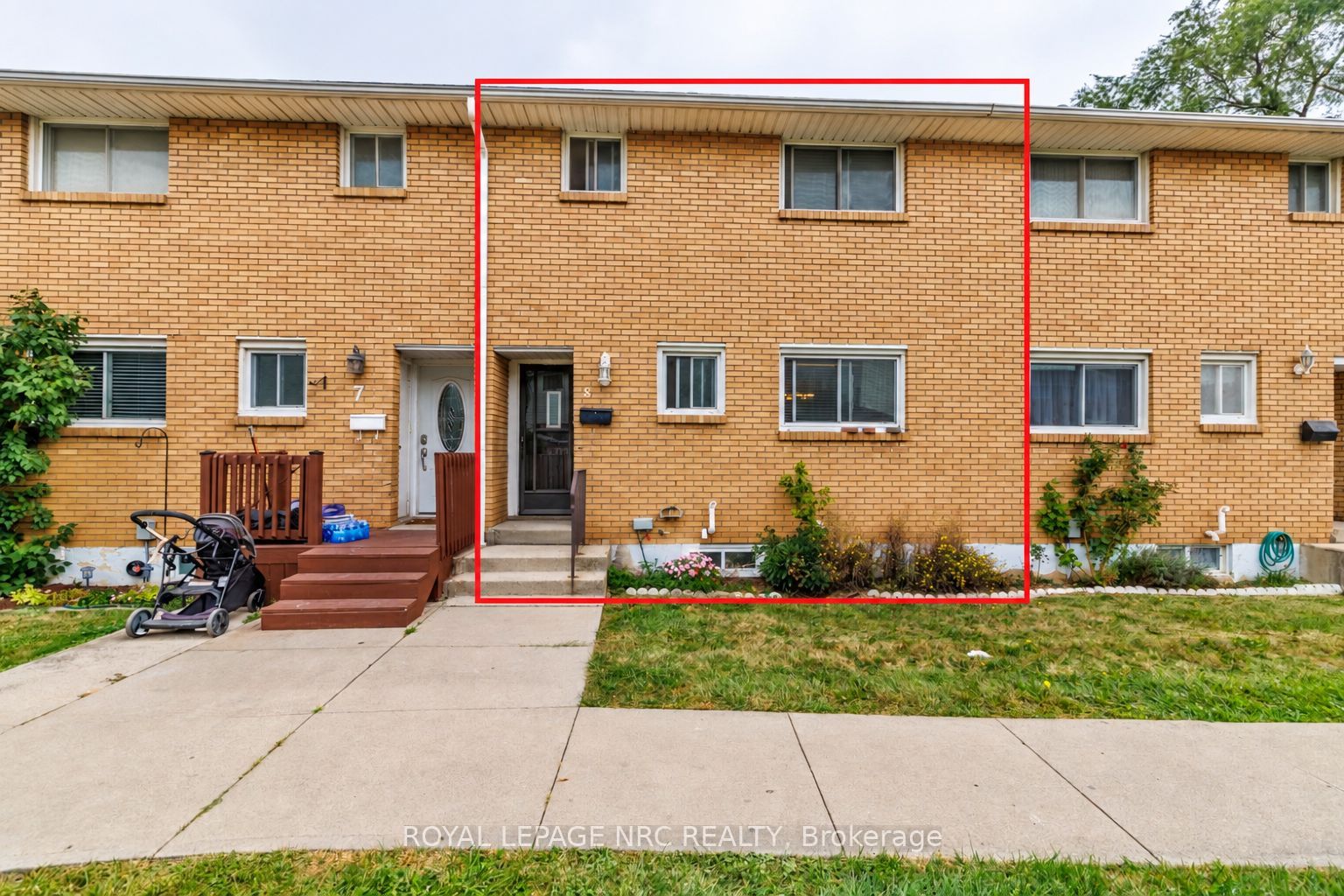 161 Berkindale Drive 8 Property Photo 1