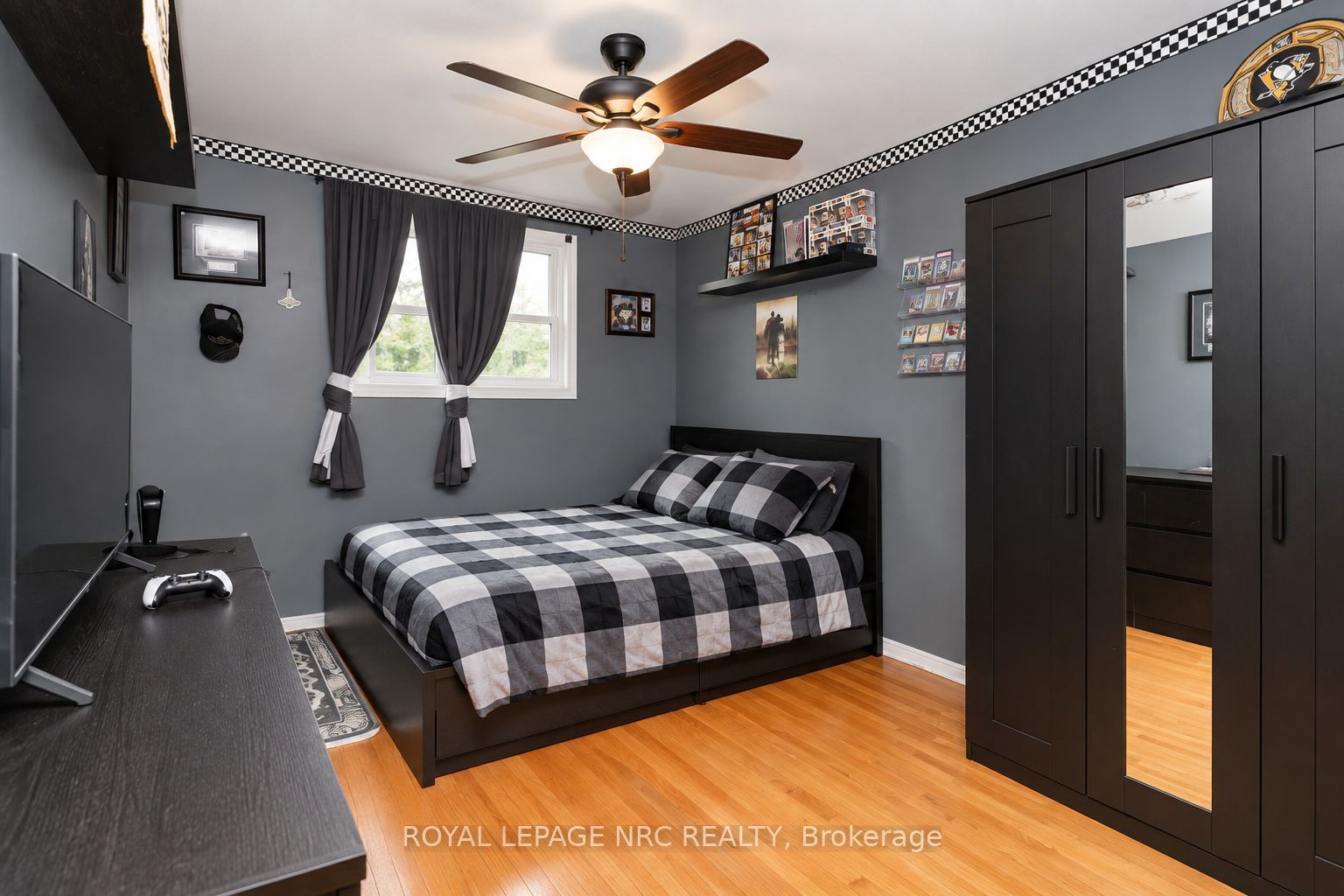 161 Berkindale Drive 8 Property Photo 9