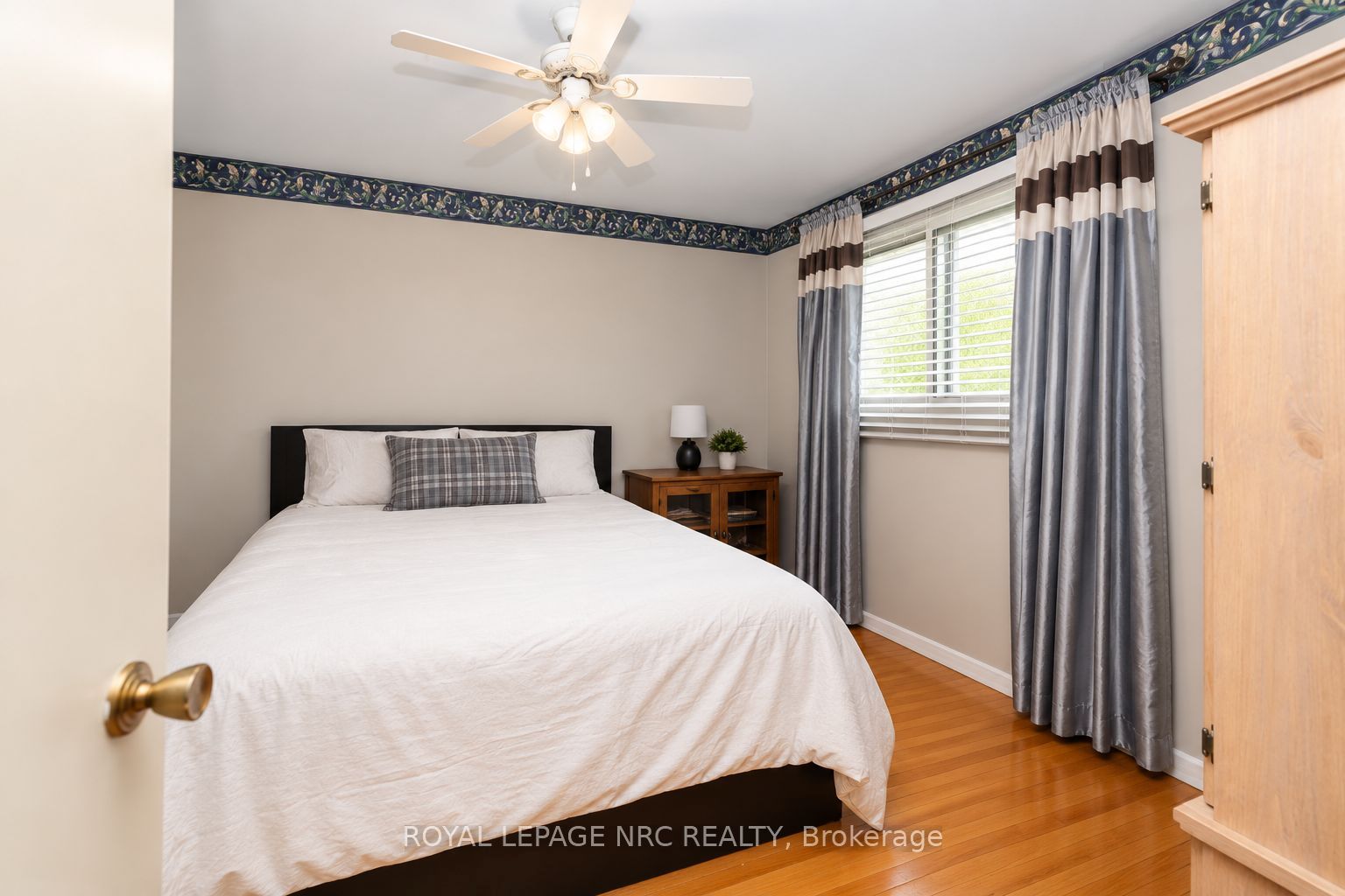 161 Berkindale Drive 8 Property Photo 11