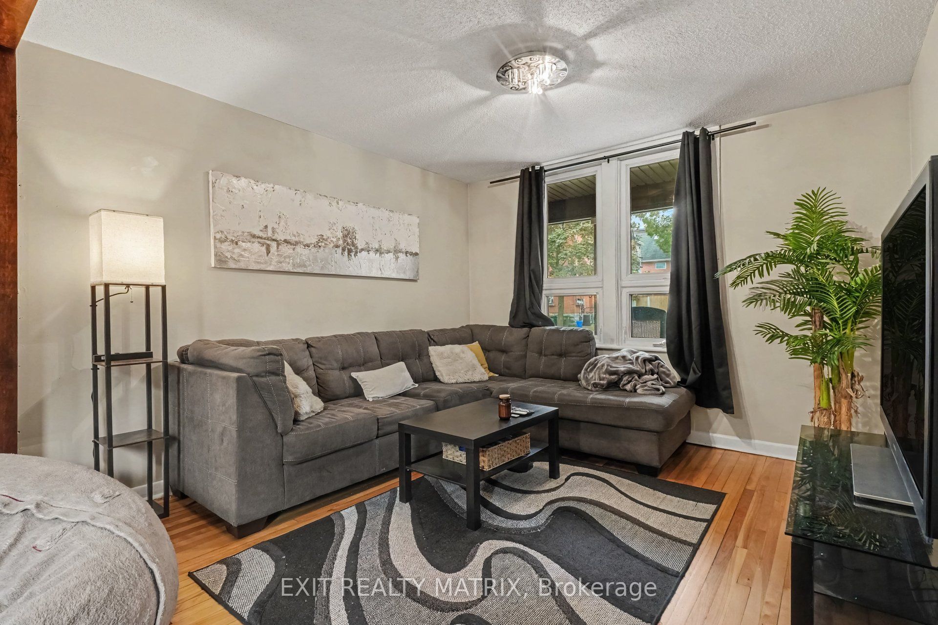 511 Cooper Street 1 Property Photo 3