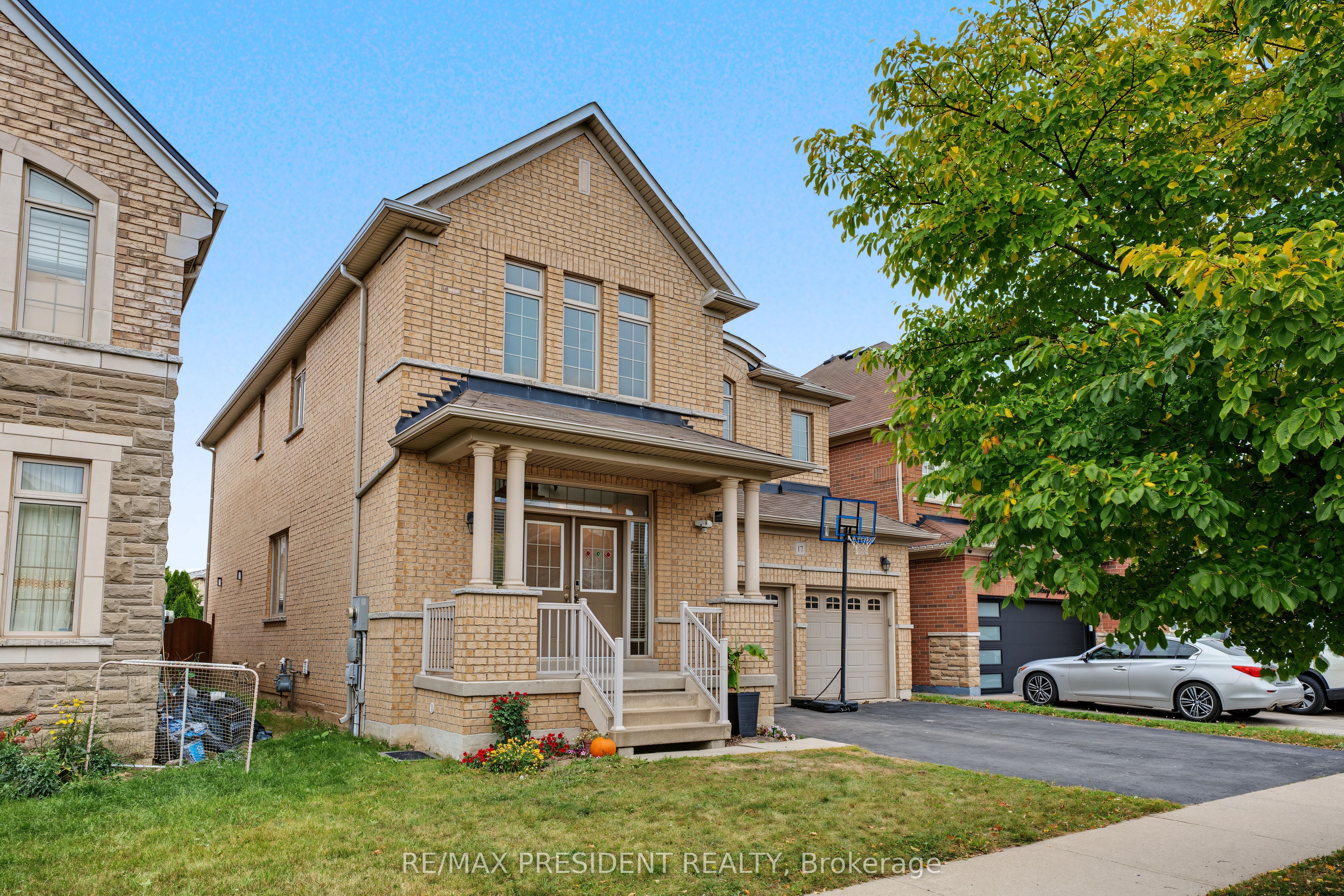17 Mccartney Street Property Photo 3