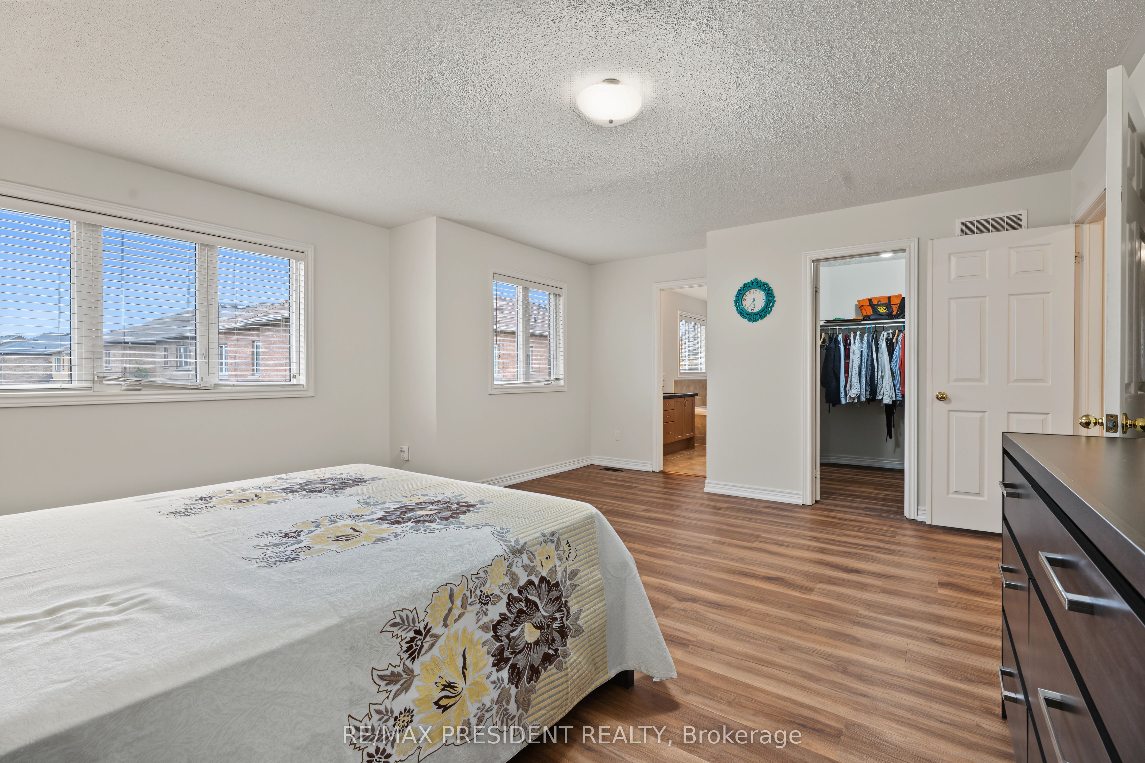 17 Mccartney Street Property Photo 33