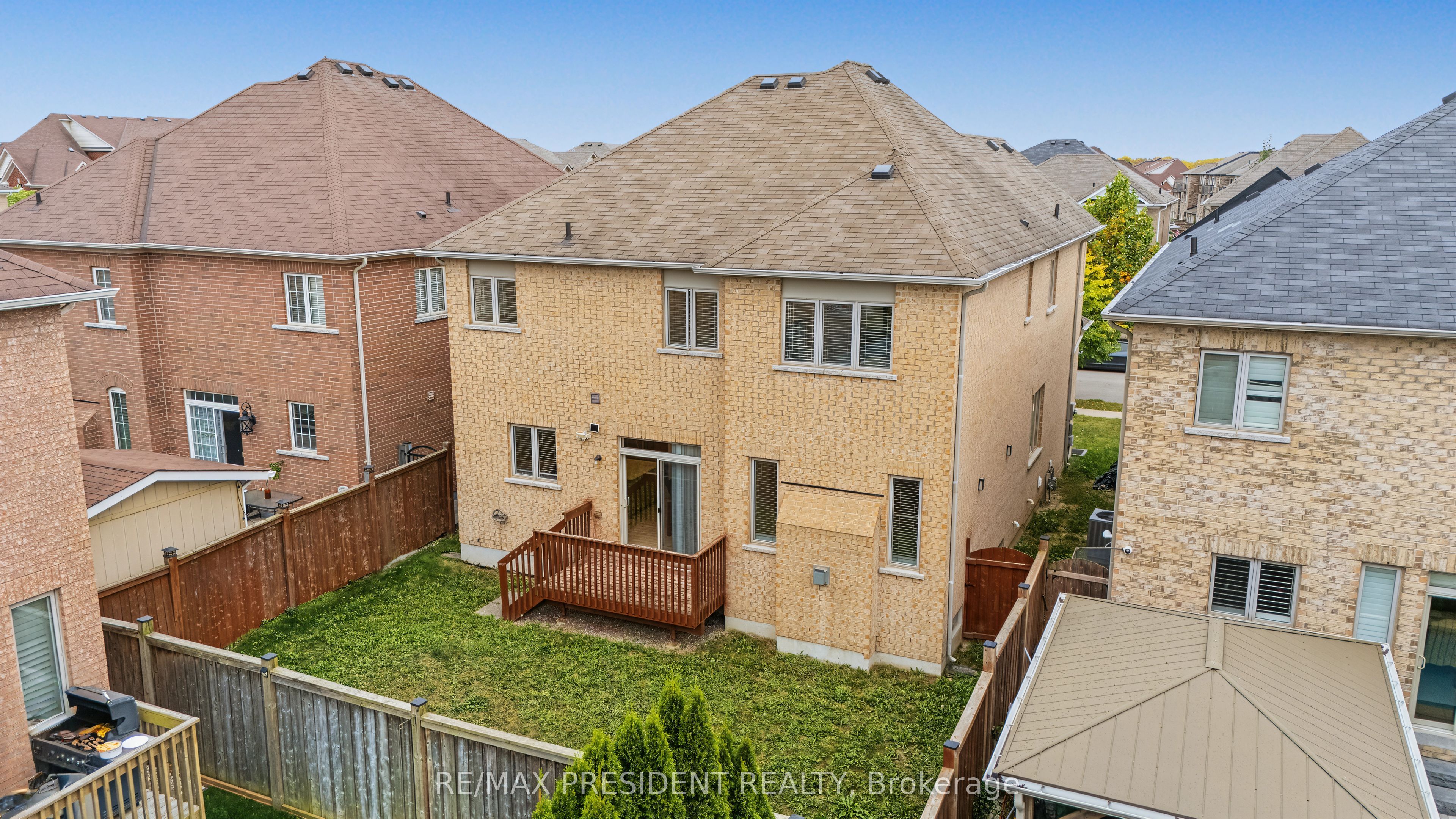 17 Mccartney Street Property Photo 45