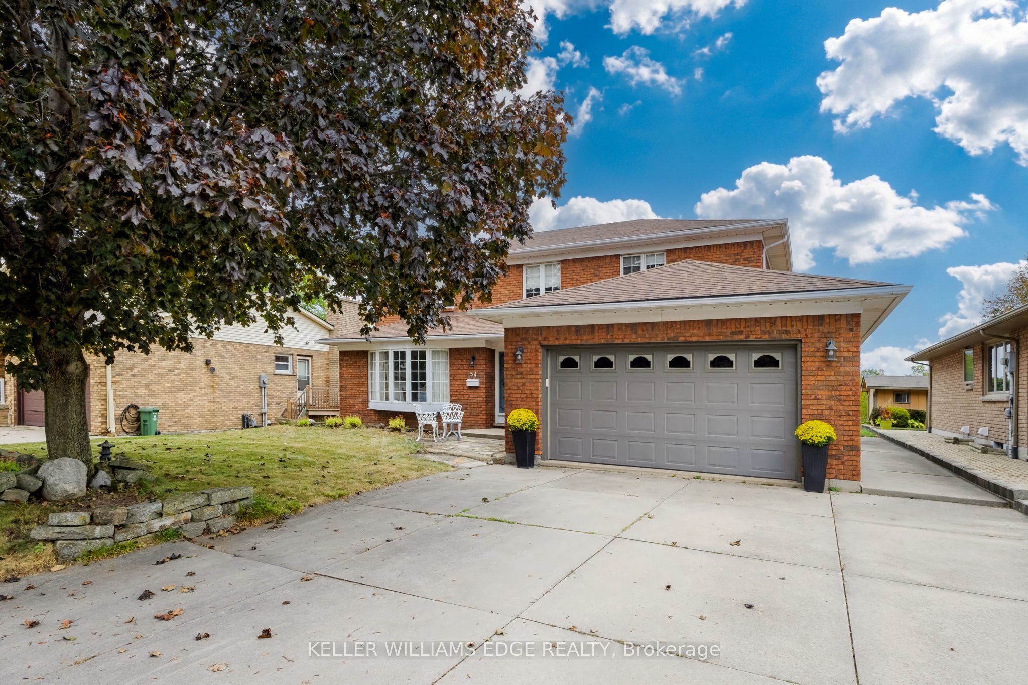 54 Monte Drive Property Photo 1