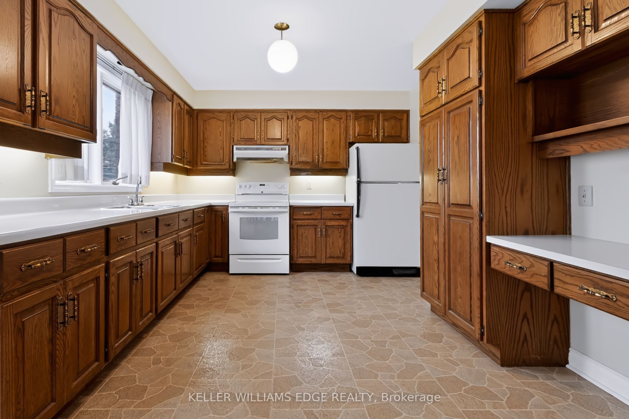 54 Monte Drive Property Photo 8