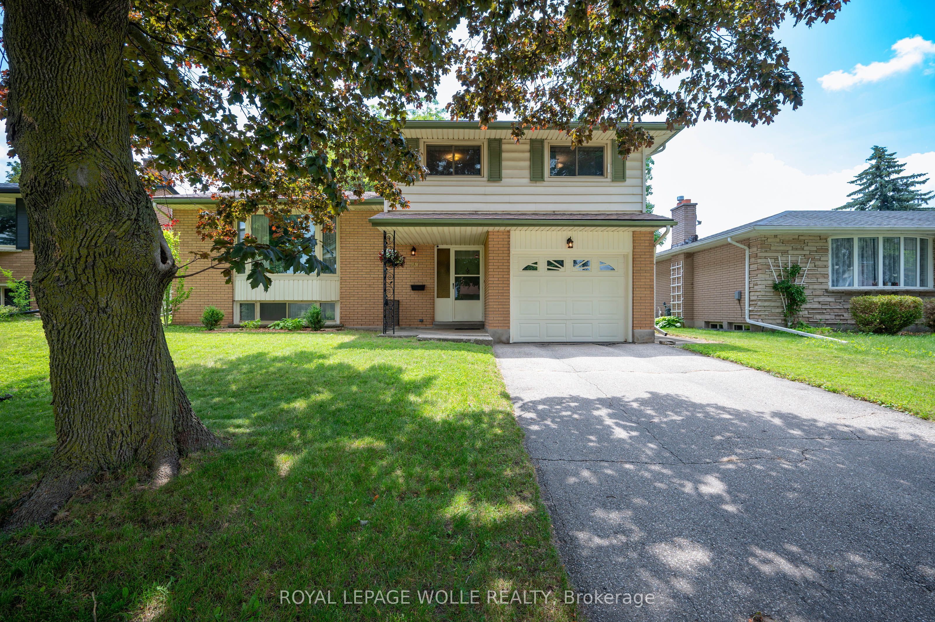 99 Lorraine Avenue Property Photo 2