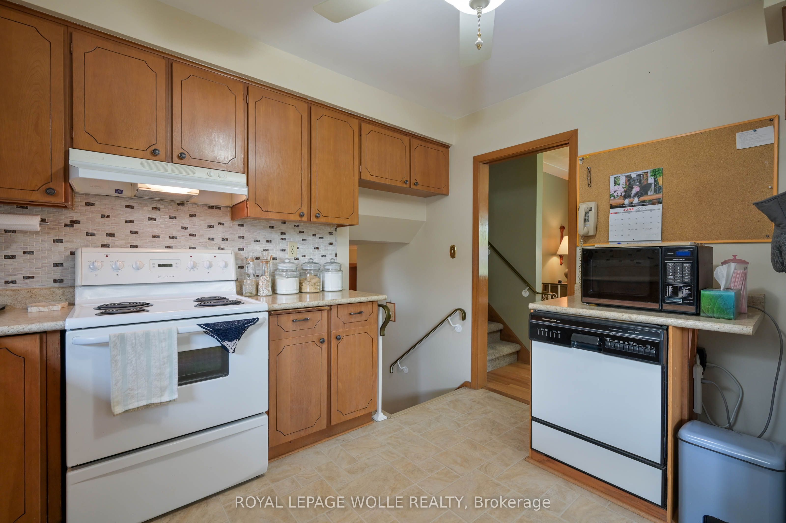 99 Lorraine Avenue Property Photo 10