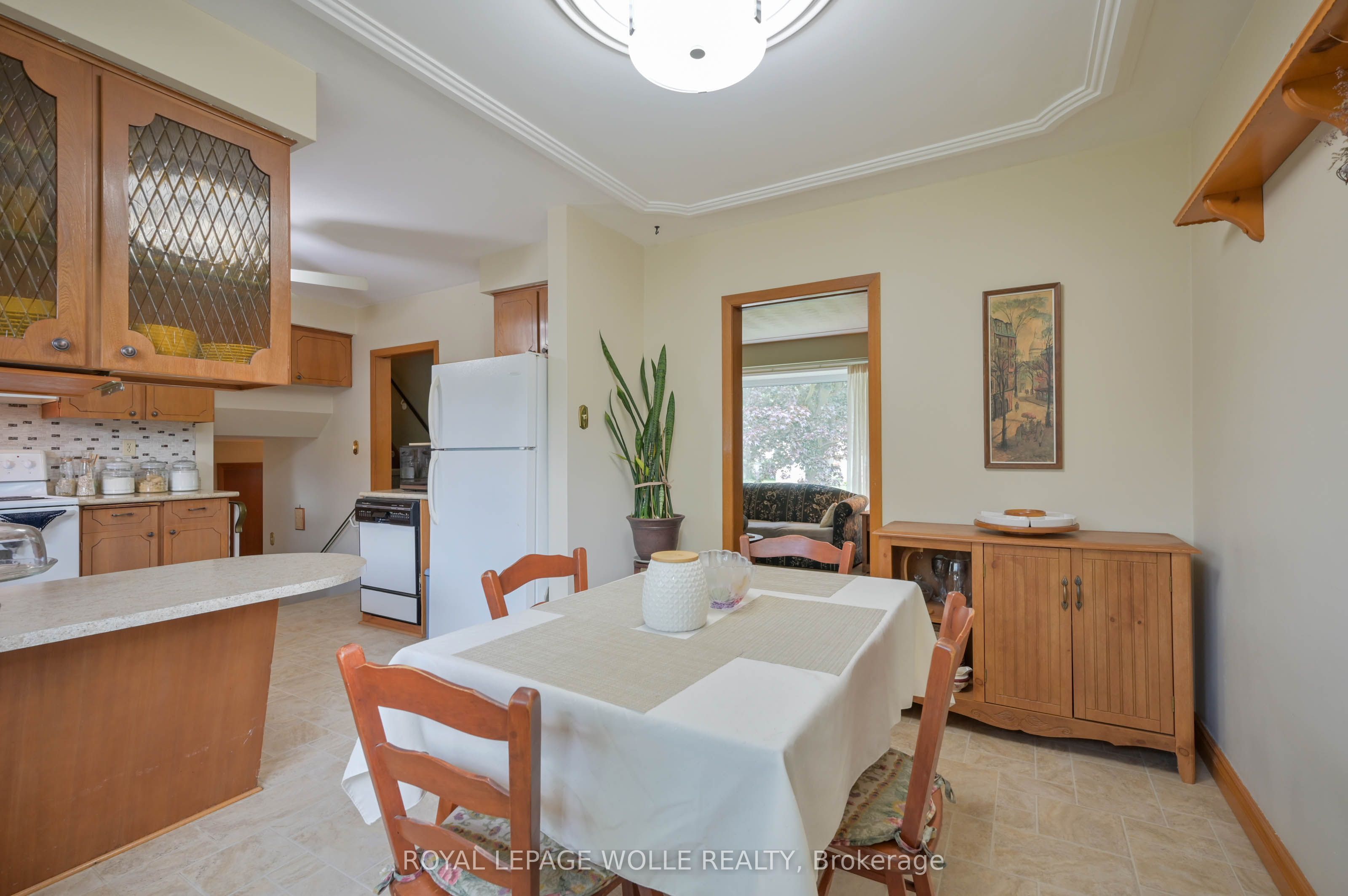 99 Lorraine Avenue Property Photo 14