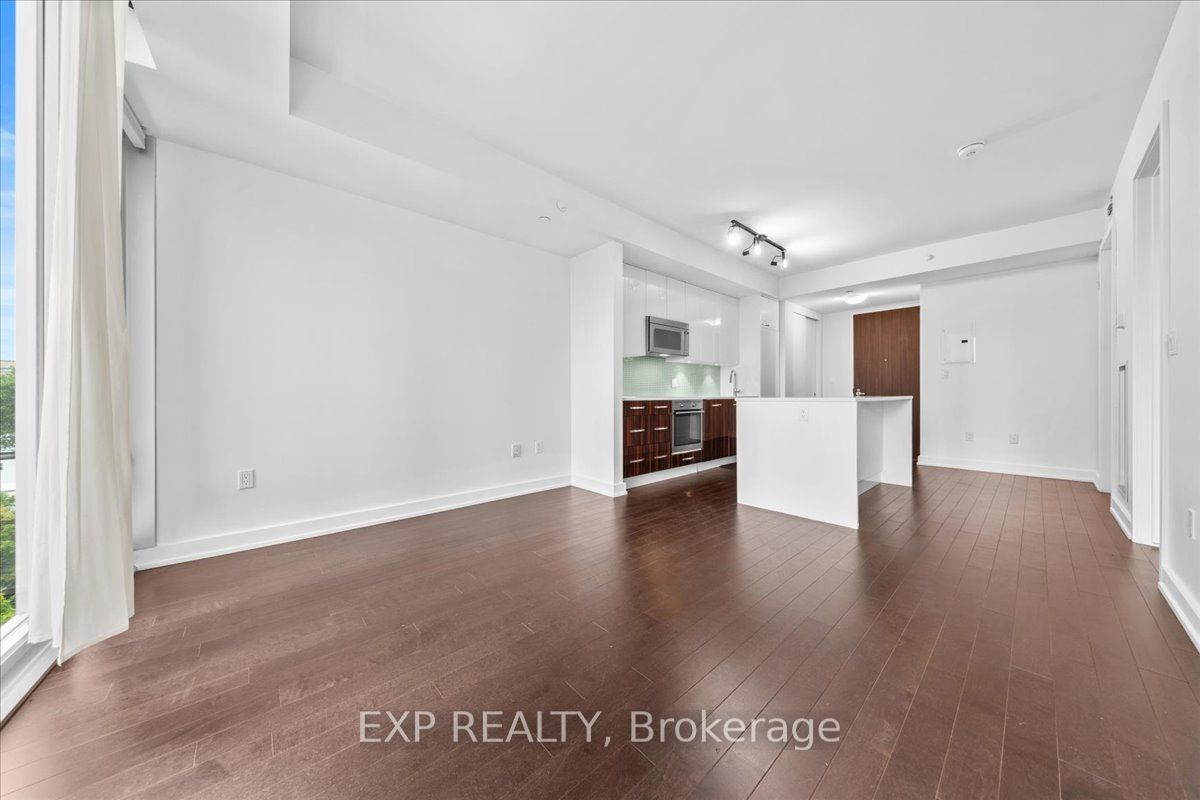 111 Champagne Avenue 406 Property Photo 10