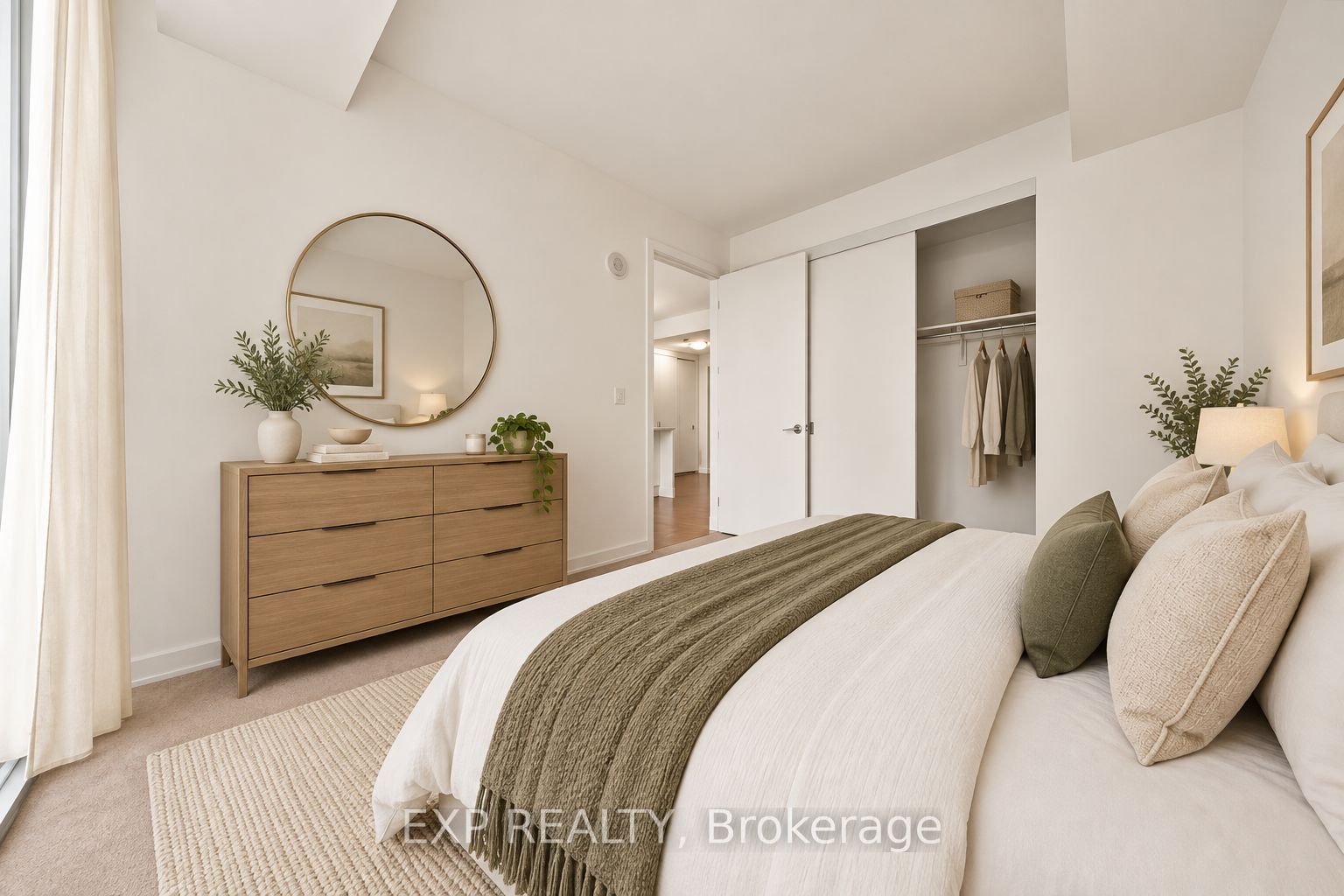 111 Champagne Avenue 406 Property Photo 17
