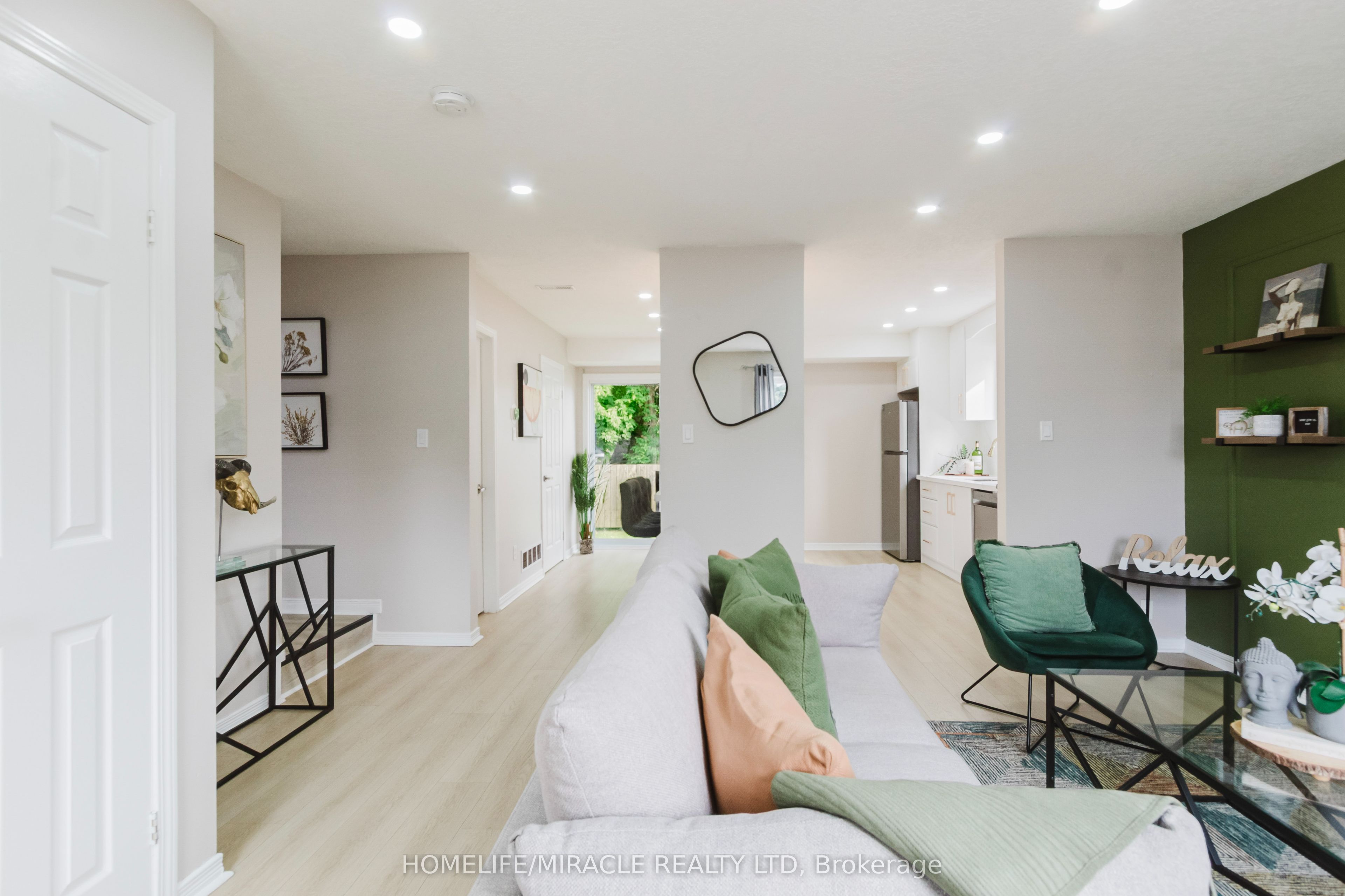 67 Kinzie Avenue Property Photo 8