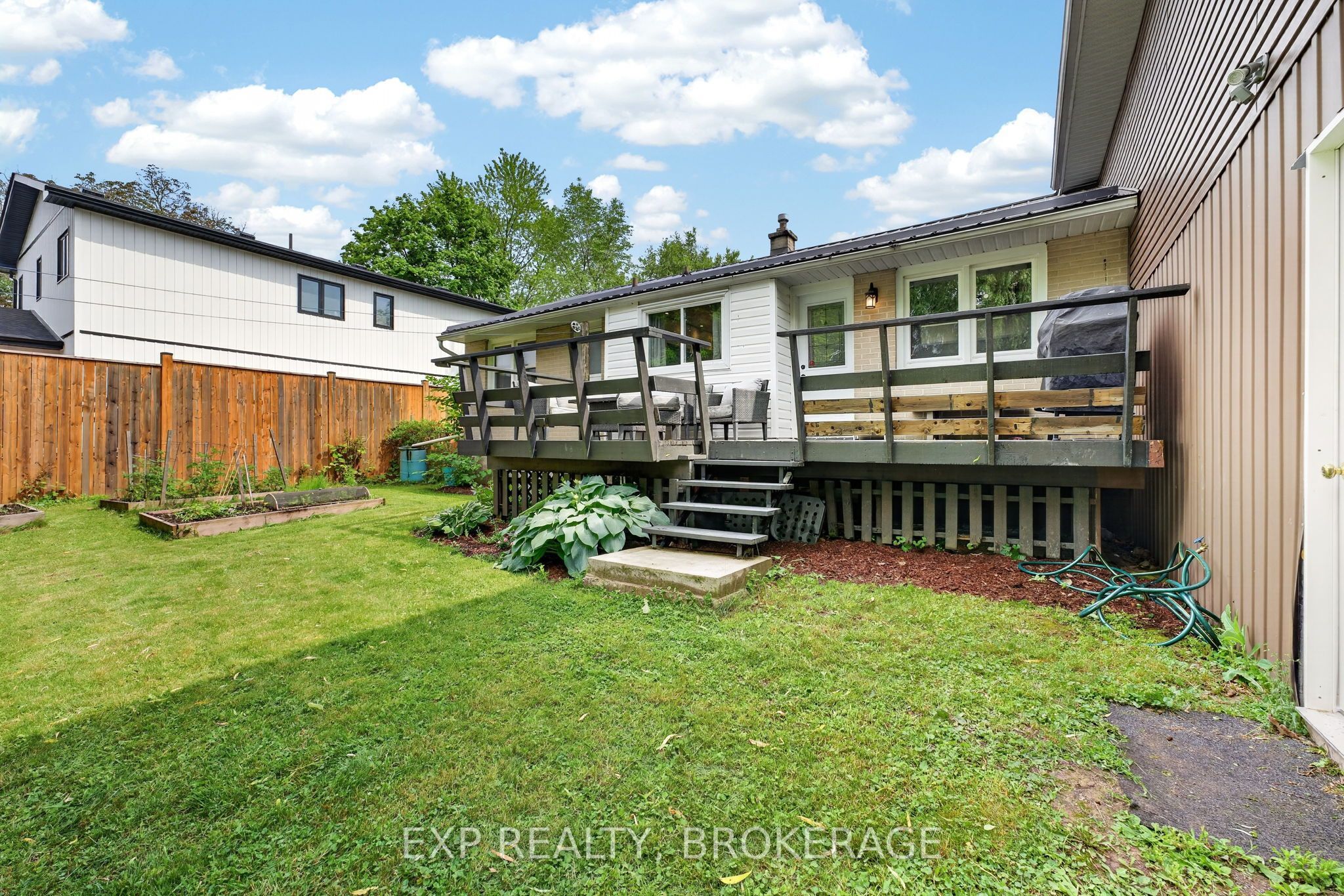 44 Lennox Street Property Photo 23